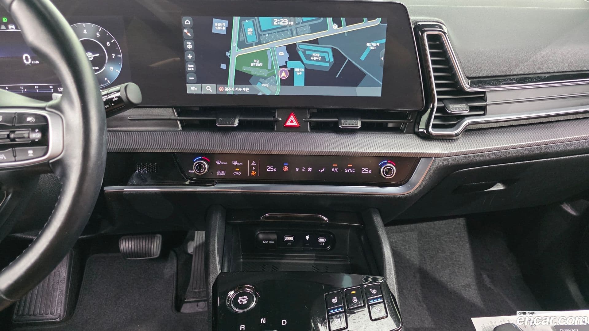 Main__Slider__Photo:Sportage Kia 2022.1-14