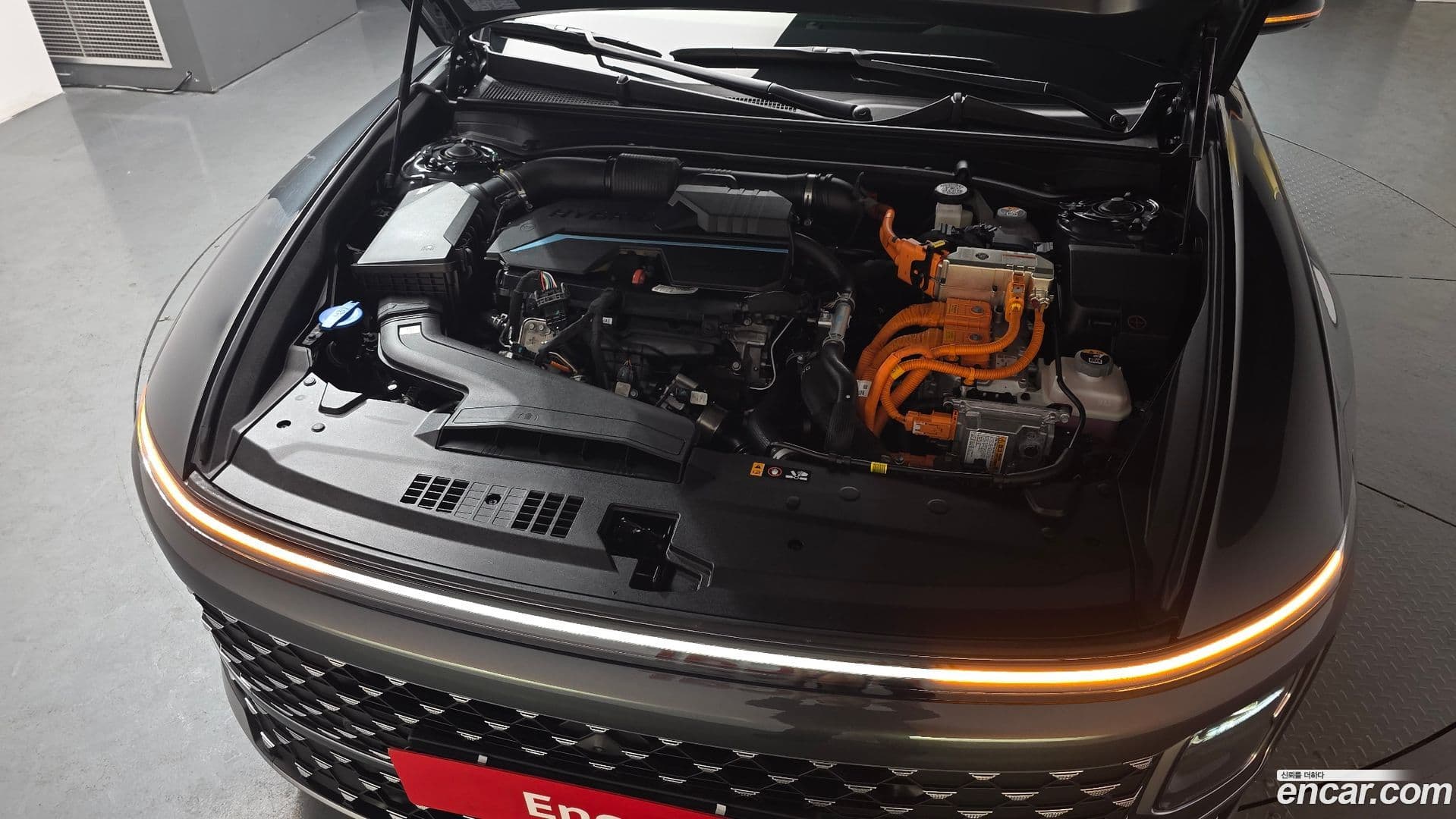 Main__Slider__Photo:Grandeur Hyundai 2024.2-5