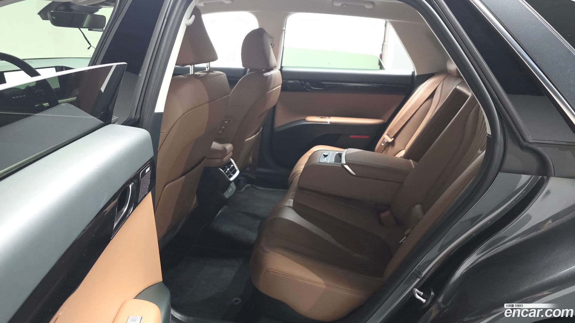 Main__Slider__Photo:Grandeur Hyundai 2024.2-11