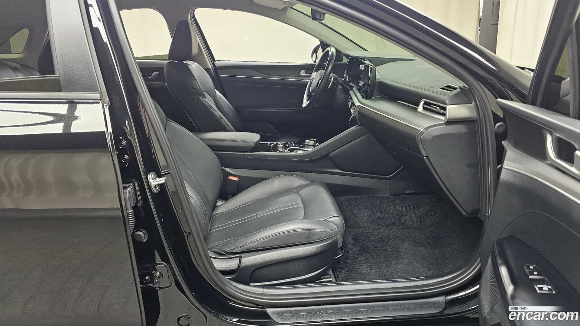 K5 Kia 2022.1-OPTION-015