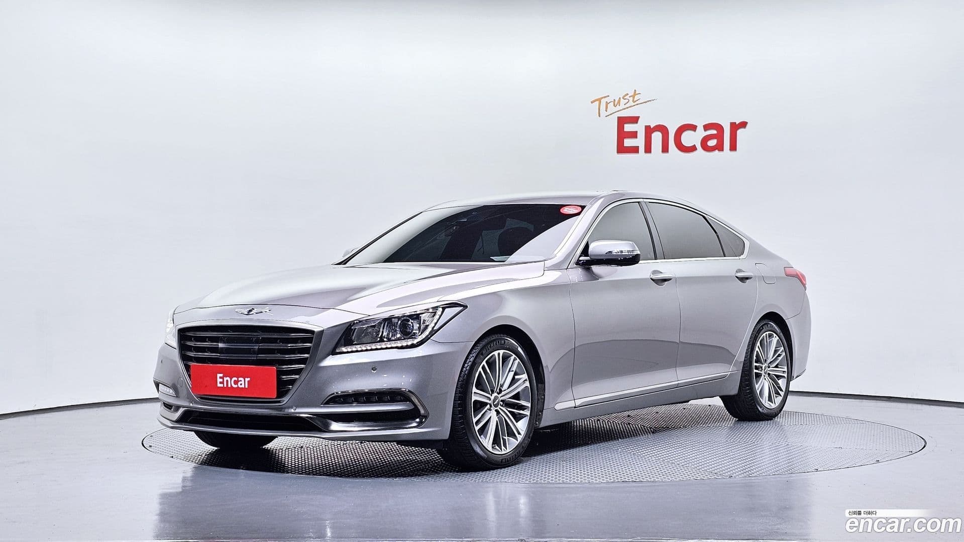 Main__Slider__Photo:G80 Genesis 2019.5-0