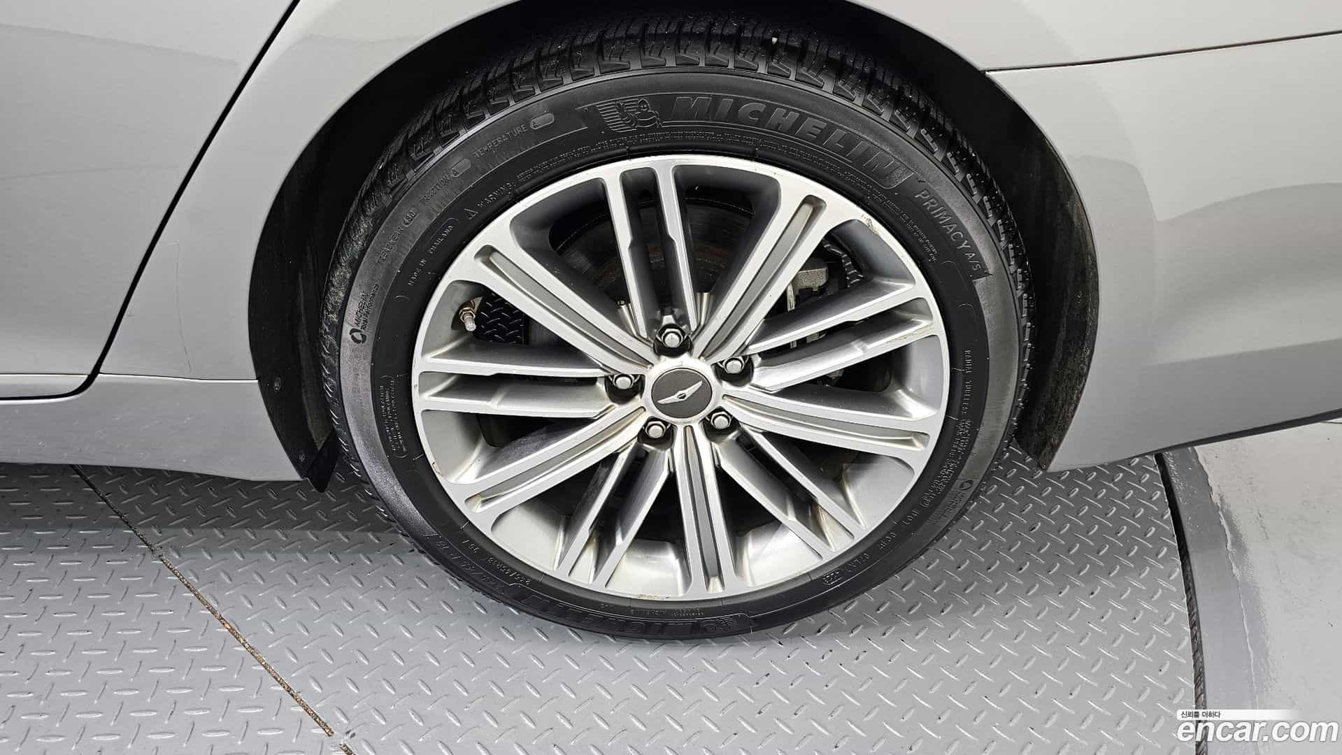 G80 Genesis 2019.5-OUTER-005