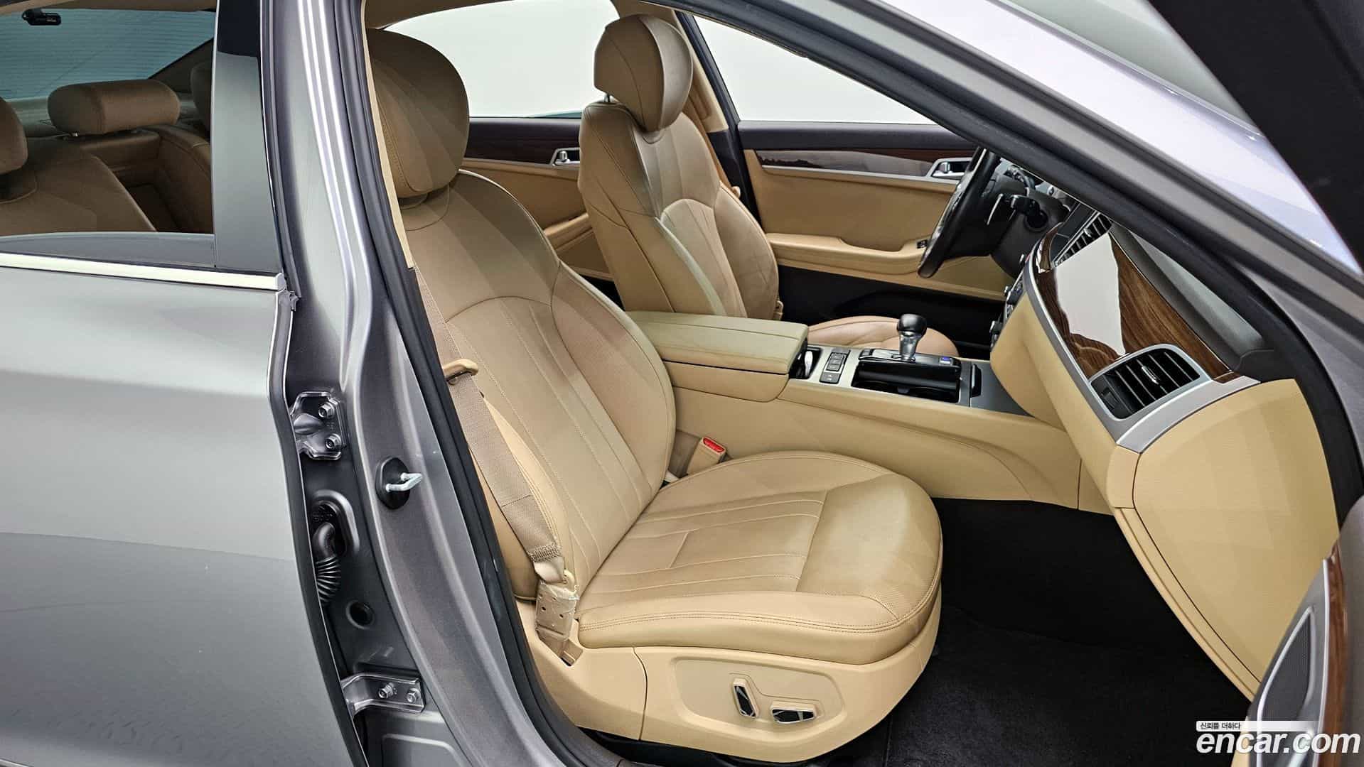 G80 Genesis 2019.5-INNER-010