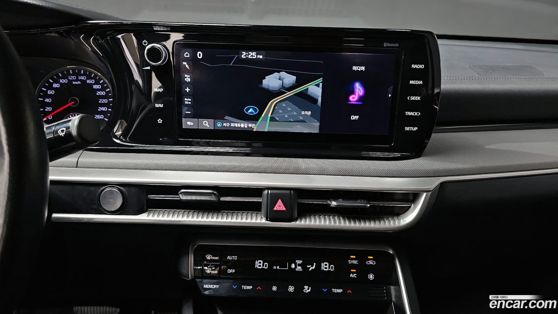 Main__Slider__Photo:K5 Kia 2021.3-12