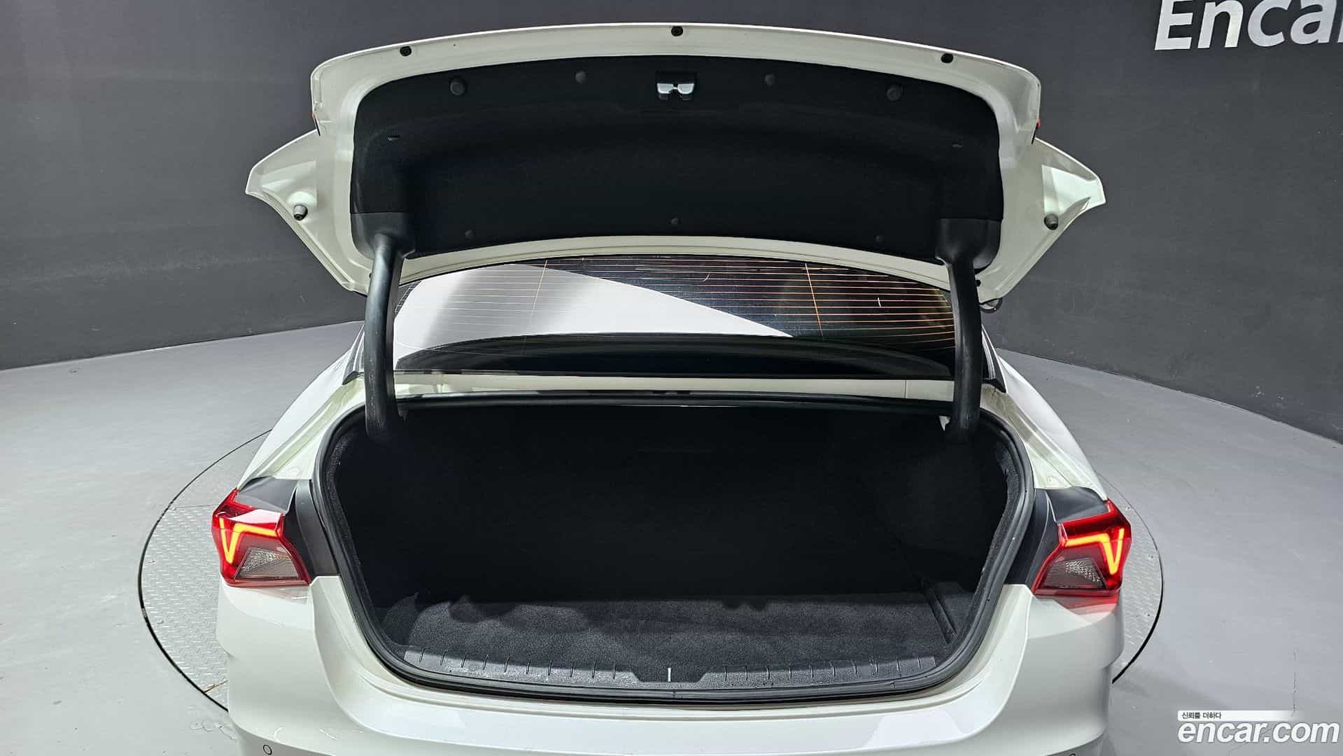 K5 Kia 2021.3-OPTION-024