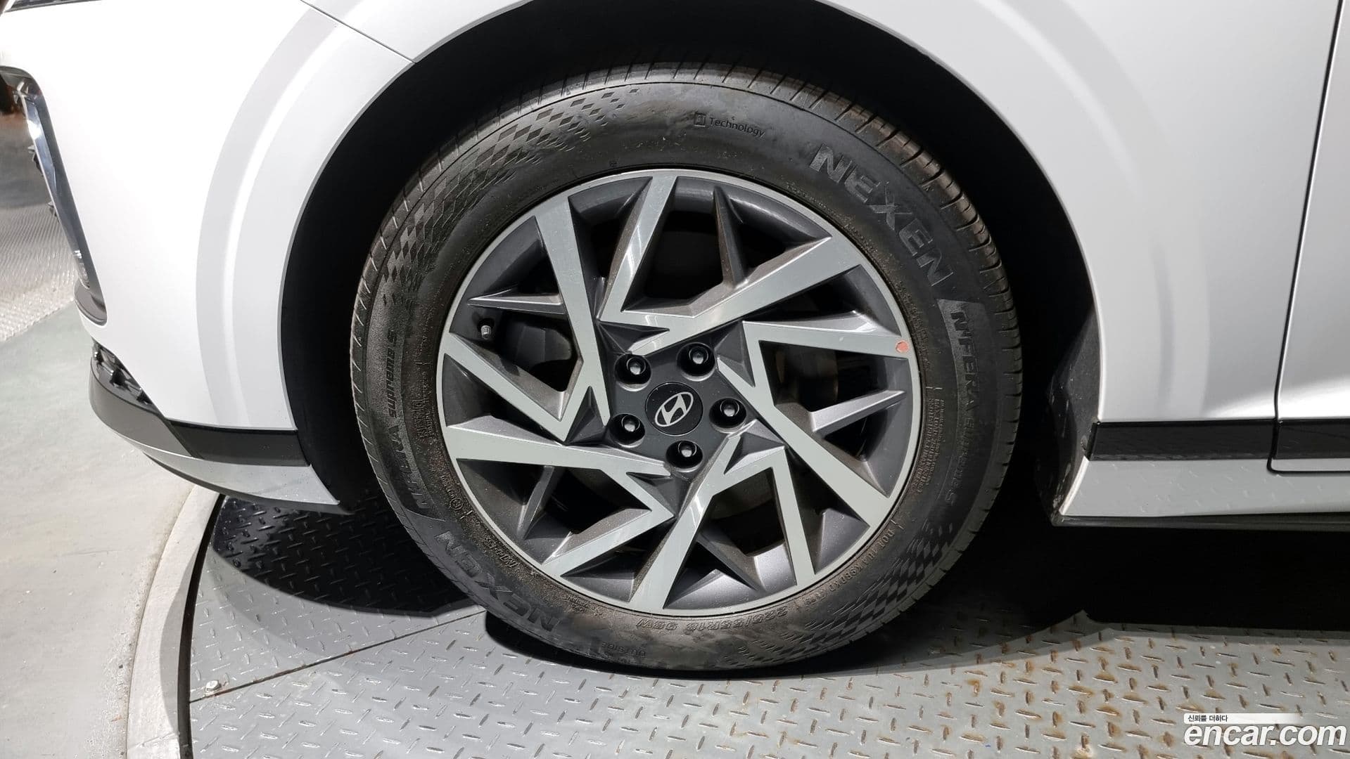 Main__Slider__Photo:Grandeur Hyundai 2024.2-4