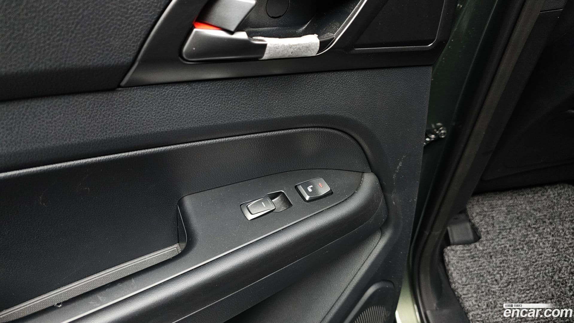 Main__Slider__Photo:Rexton KG_Mobility_Ssangyong 2023.4-17