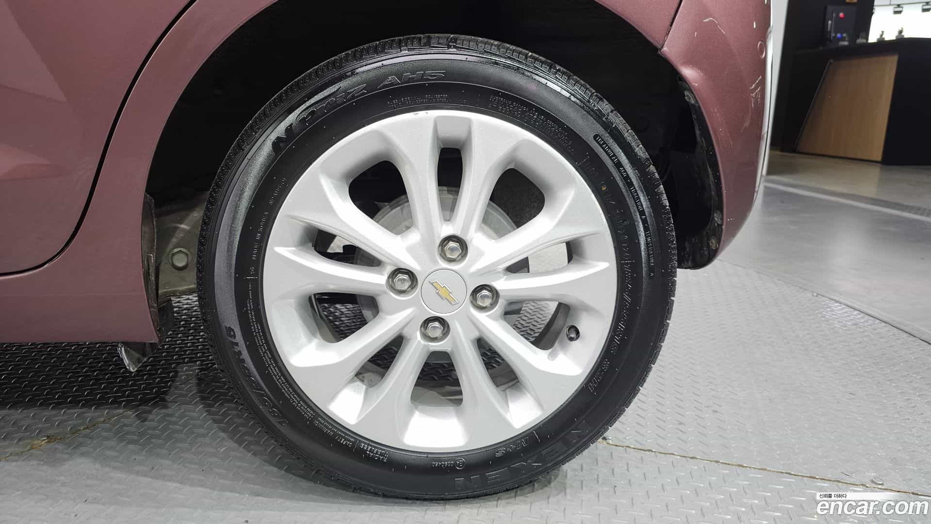 Spark Chevrolet 2018.6-OUTER-005