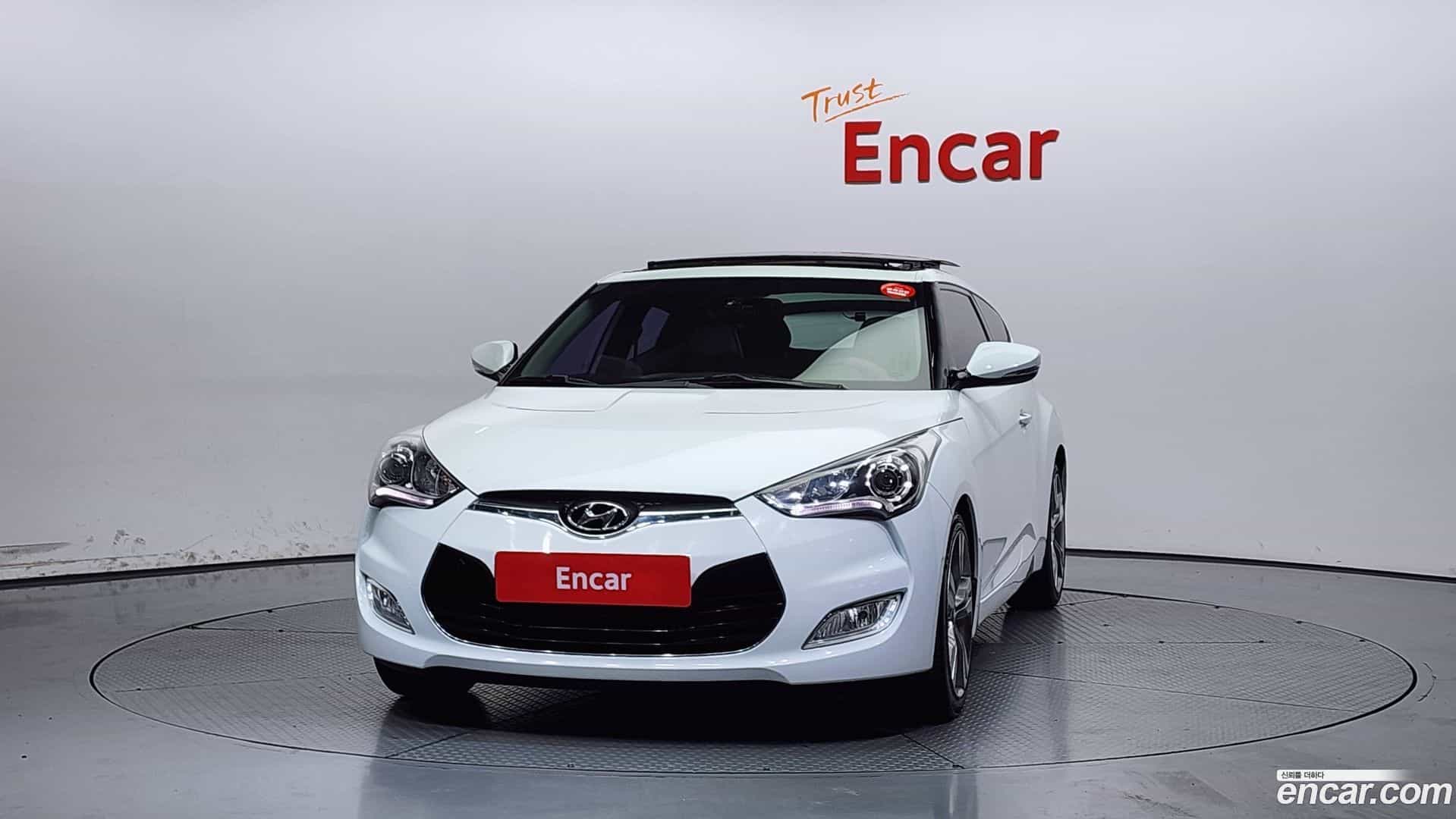 Veloster Hyundai 2014.4-OUTER-003