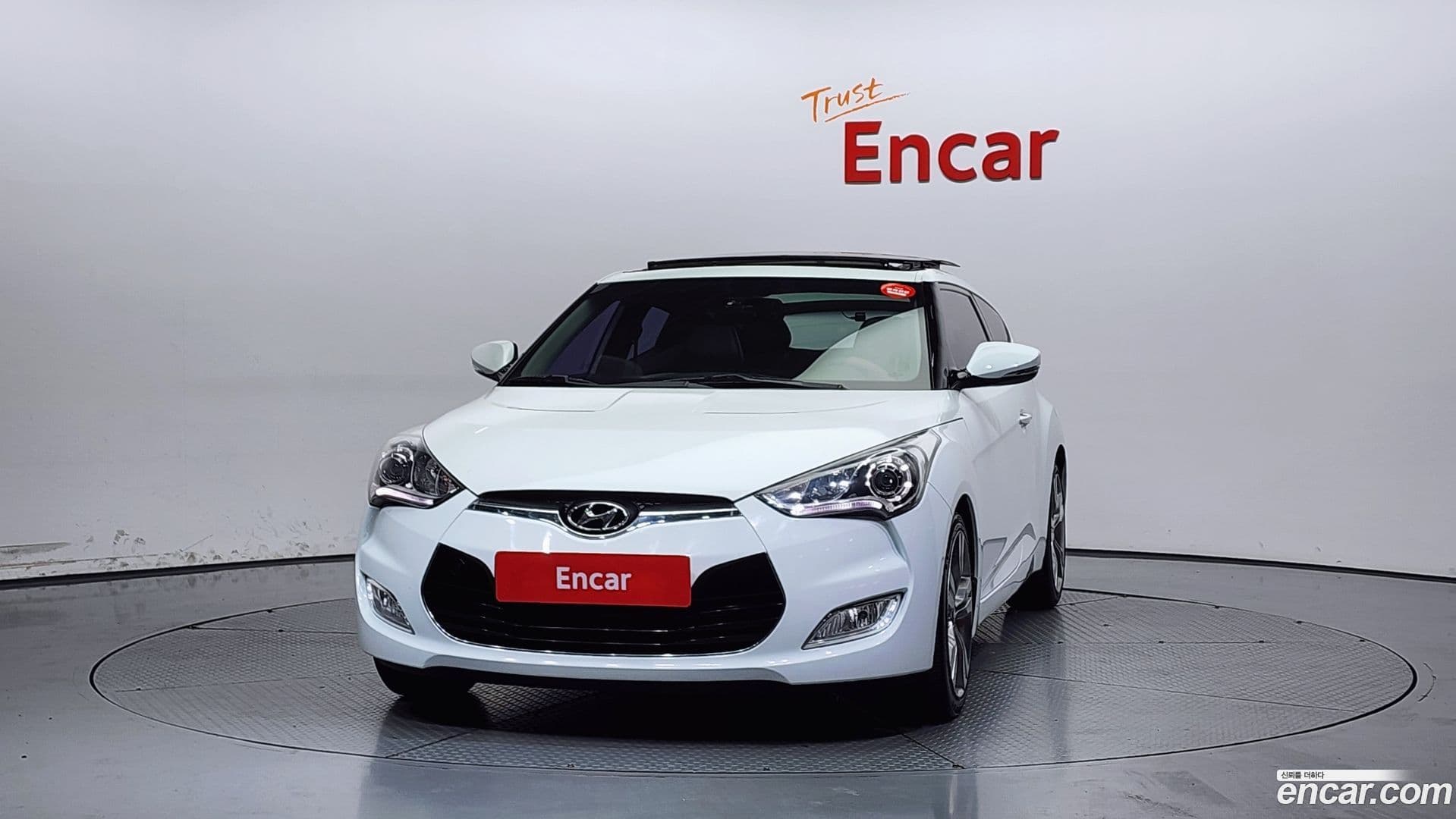 Main__Slider__Photo:Veloster Hyundai 2014.4-2