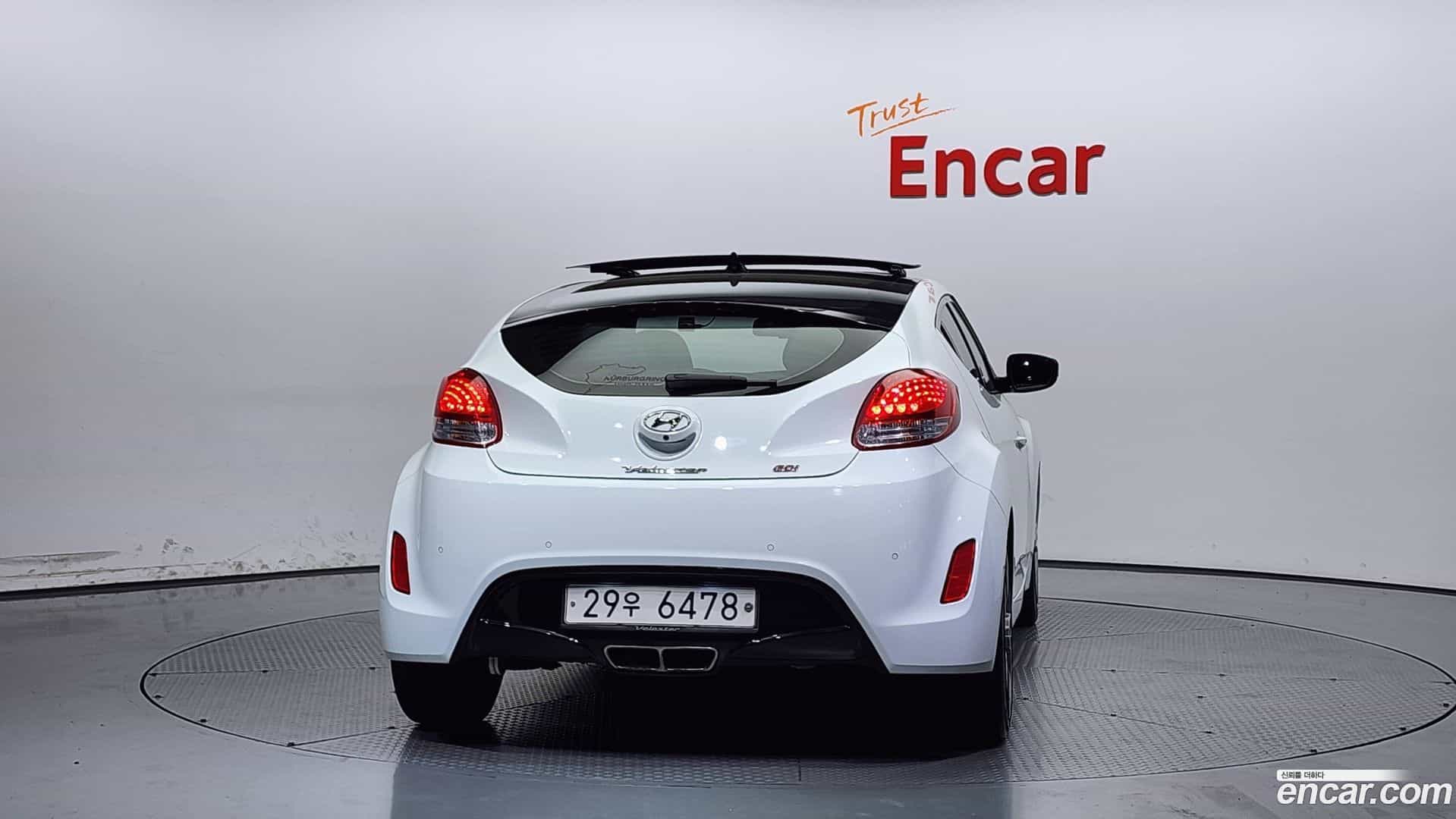 Veloster Hyundai 2014.4-OUTER-004