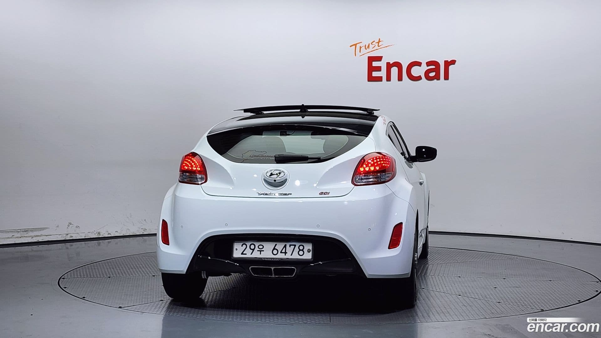 Main__Slider__Photo:Veloster Hyundai 2014.4-3