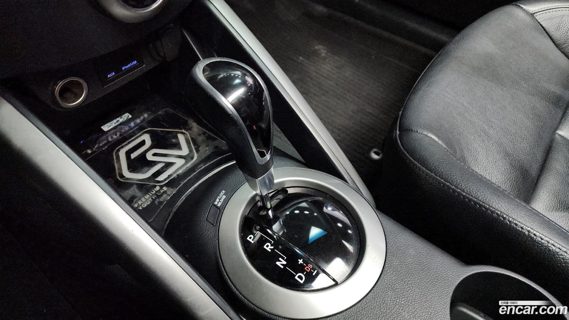 Main__Slider__Photo:Veloster Hyundai 2014.4-8