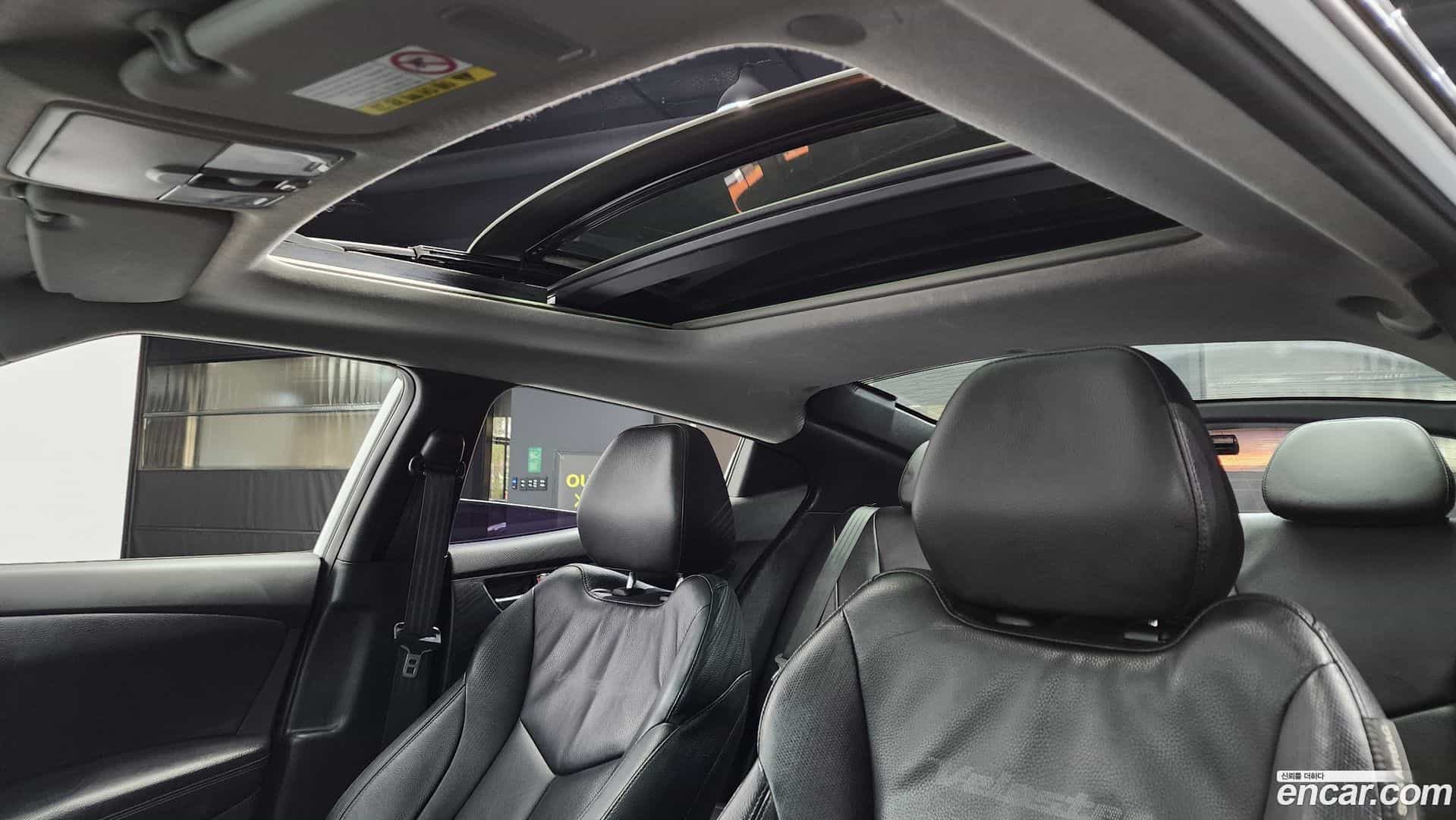 Veloster Hyundai 2014.4-OPTION-023