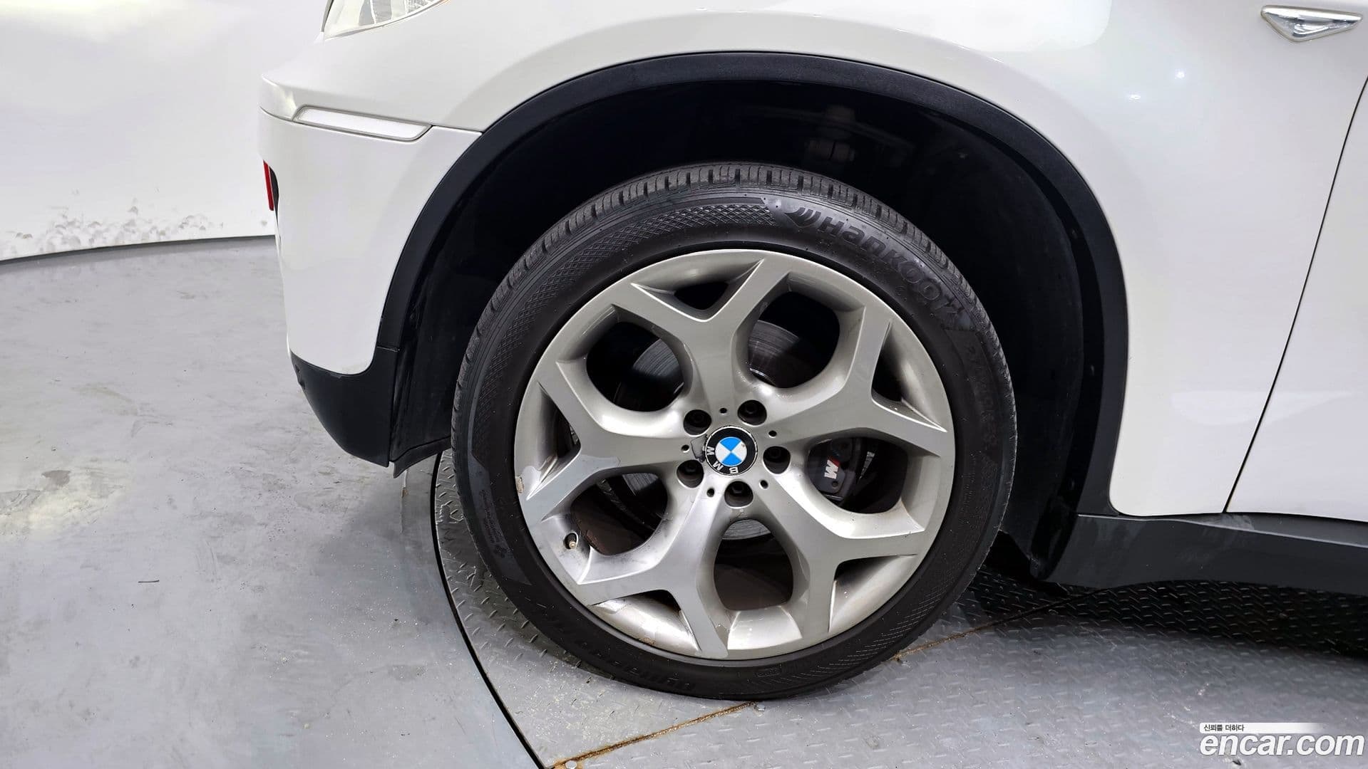 Main__Slider__Photo:X6 BMW 2014.1-4