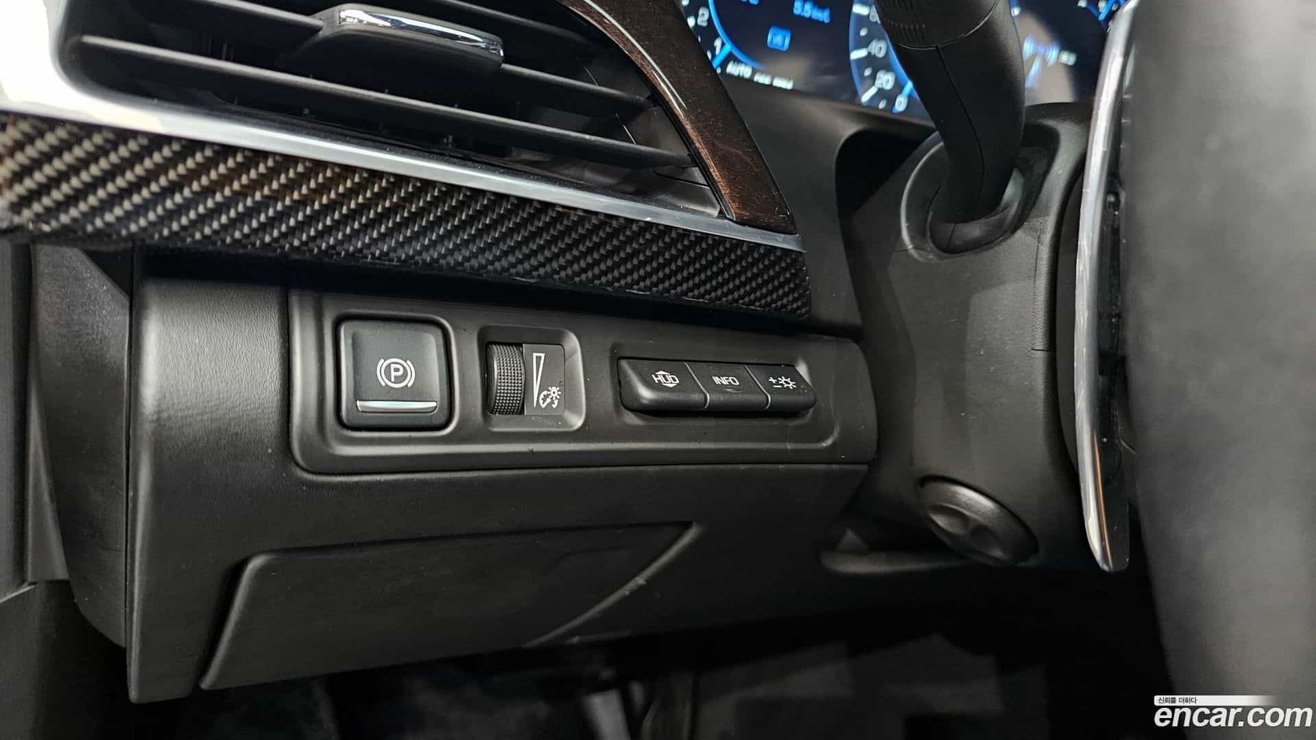 CT6 Cadillac 2018.2-OPTION-021