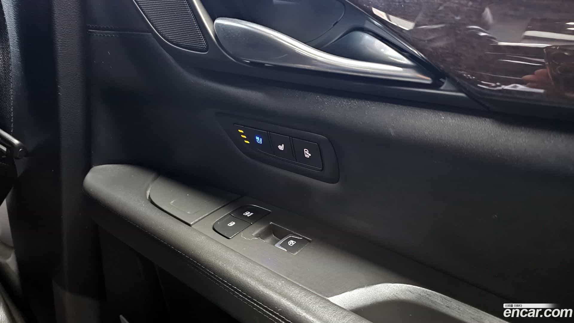 CT6 Cadillac 2018.2-OPTION-022