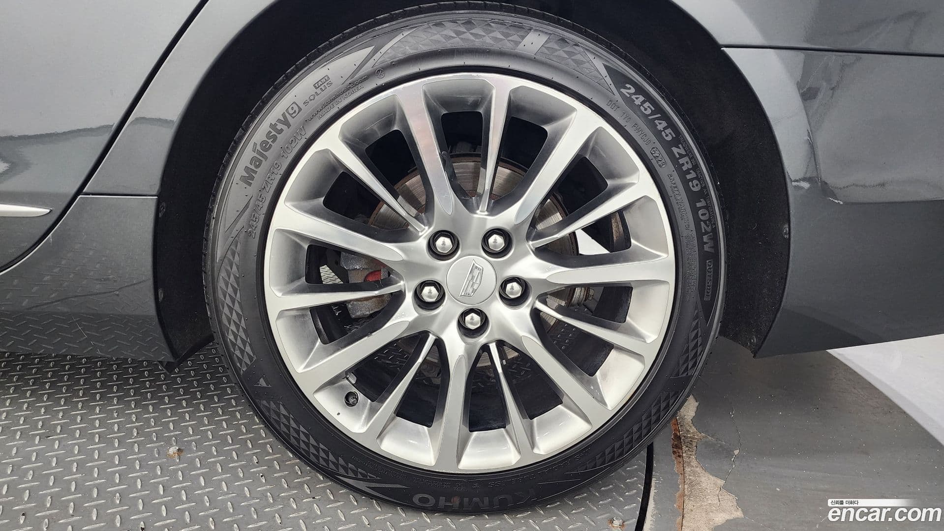 Main__Slider__Photo:CT6 Cadillac 2017.11-4