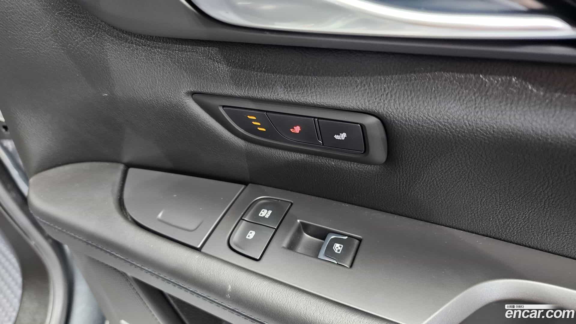 CT6 Cadillac 2017.11-OPTION-022