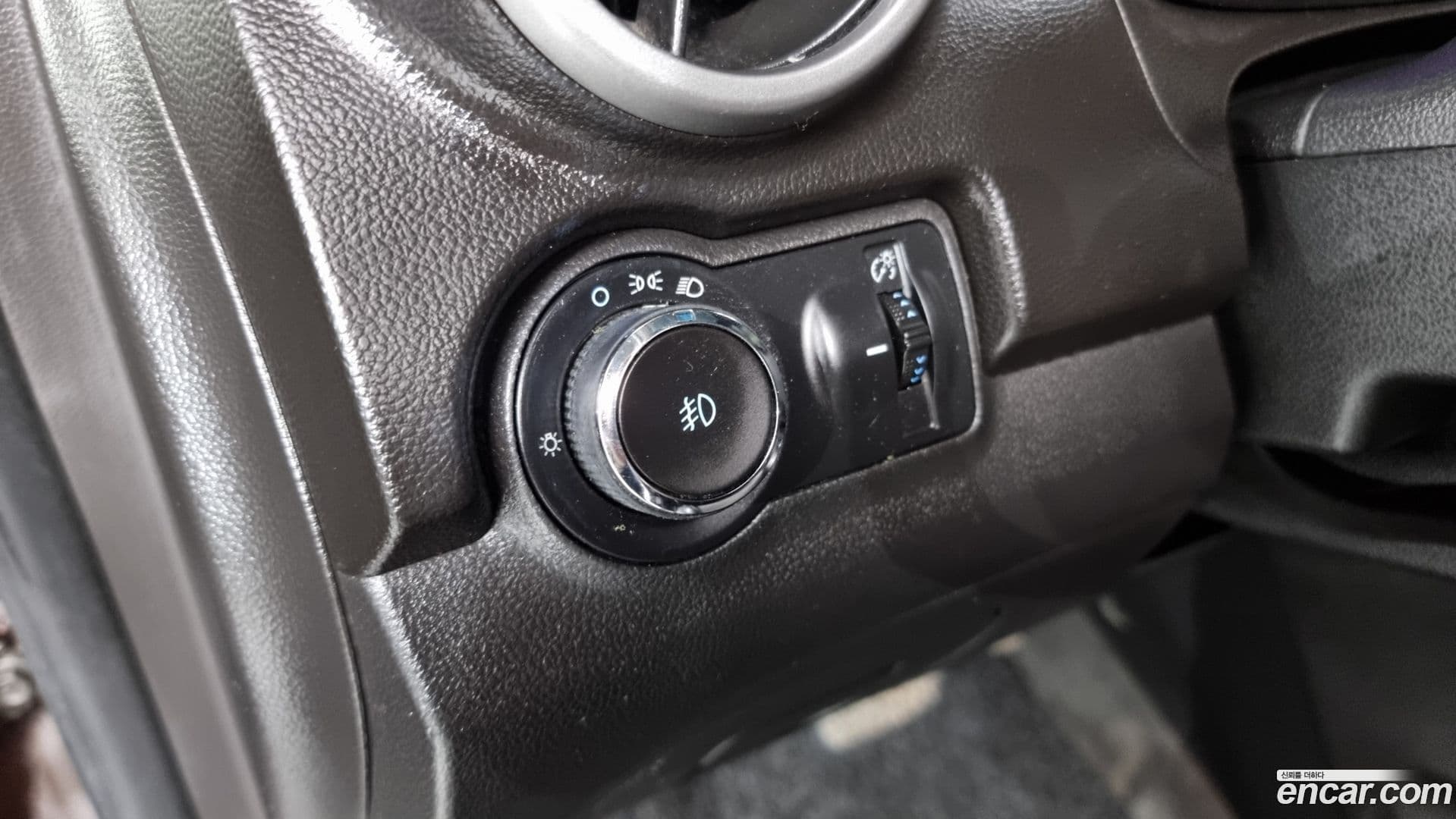 Main__Slider__Photo:Trax ChevroletGMDaewoo 2015.0-12