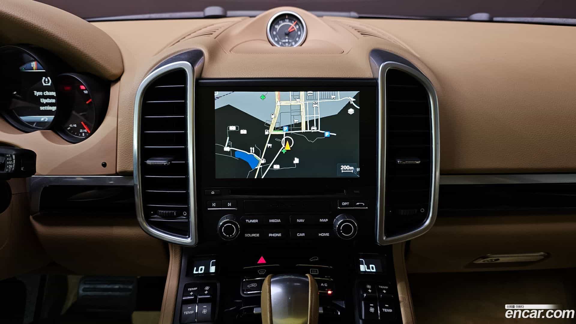 Cayenne Porsche 2017.1-OPTION-017