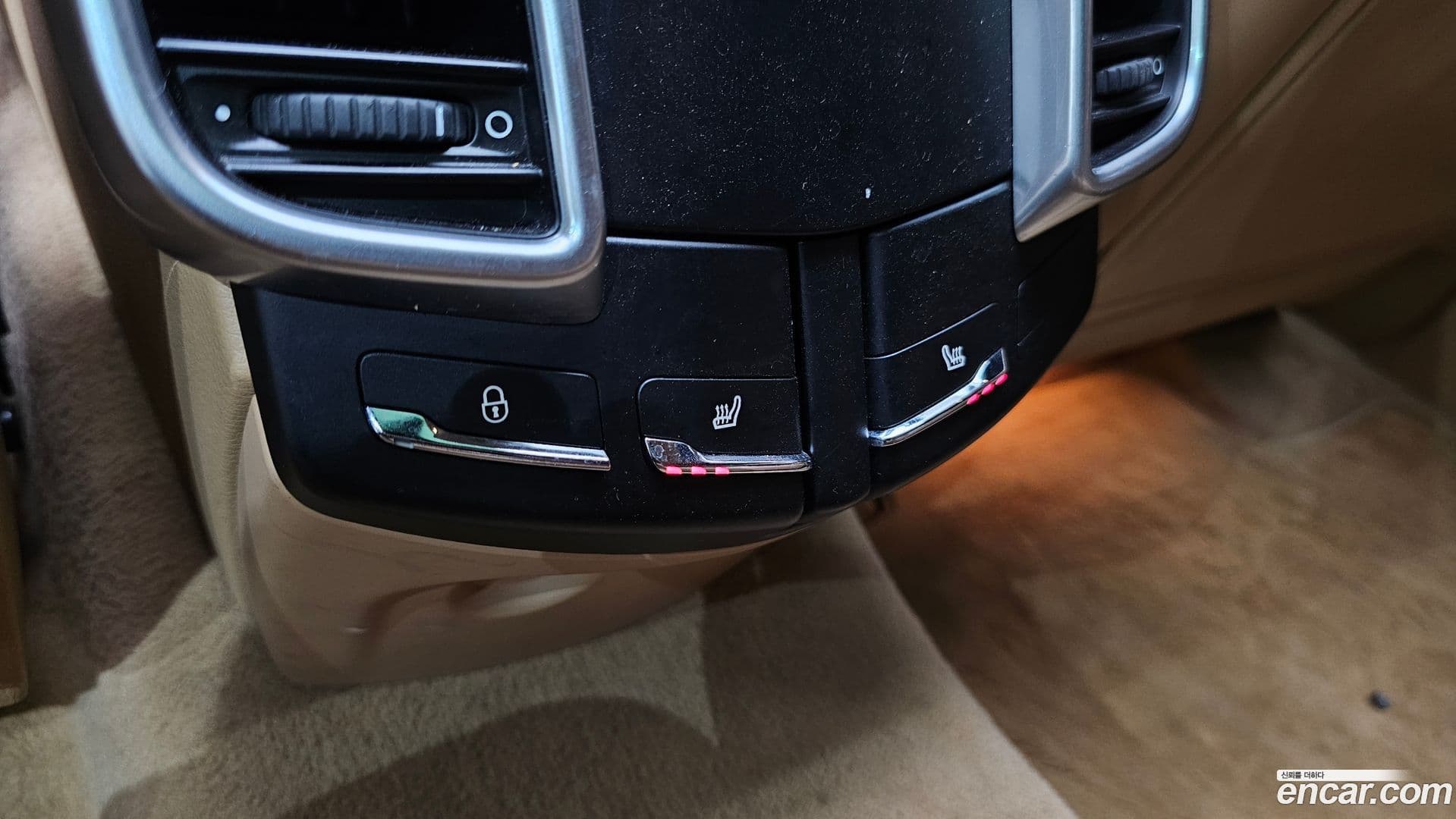 Main__Slider__Photo:Cayenne Porsche 2017.1-17