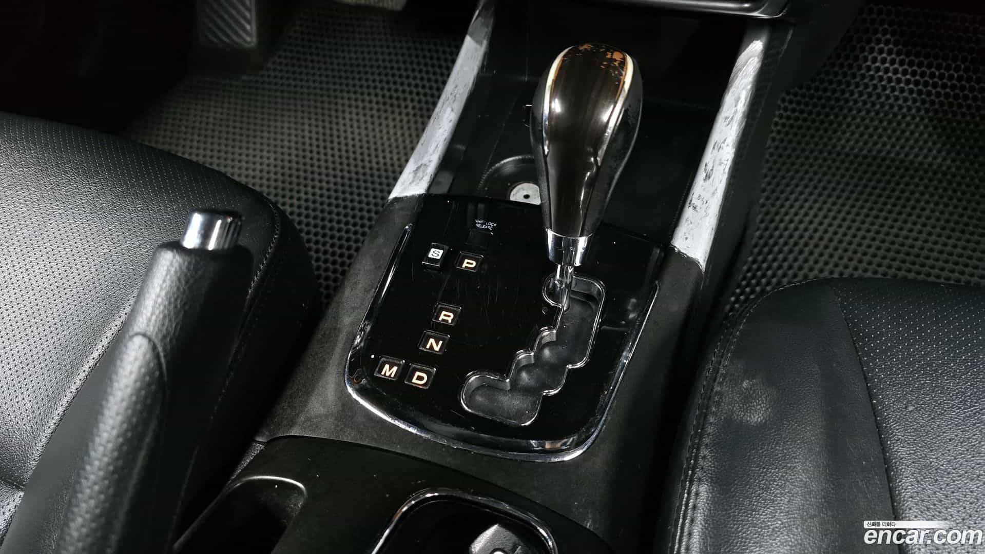 KORANDO KG_Mobility_Ssangyong 2014.11-INNER-009