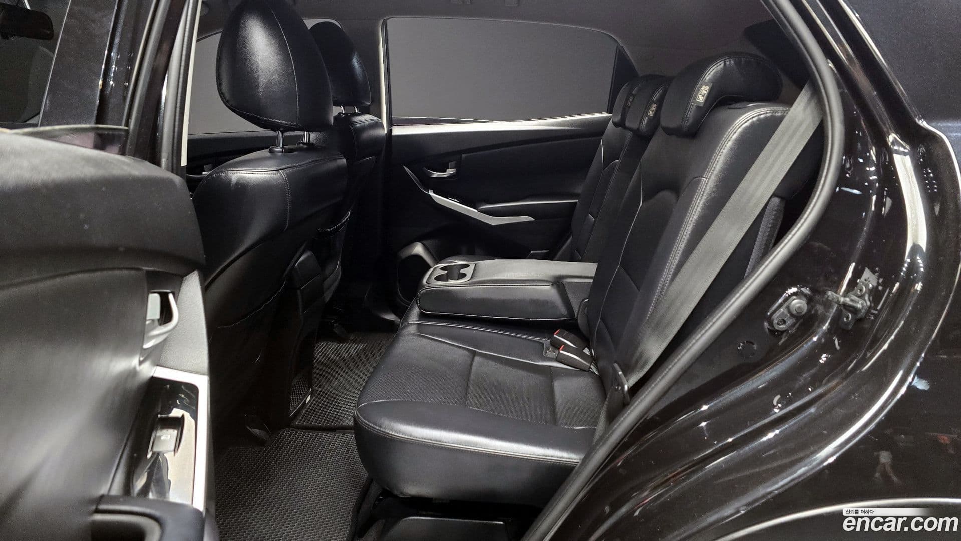 Main__Slider__Photo:KORANDO KG_Mobility_Ssangyong 2014.11-11