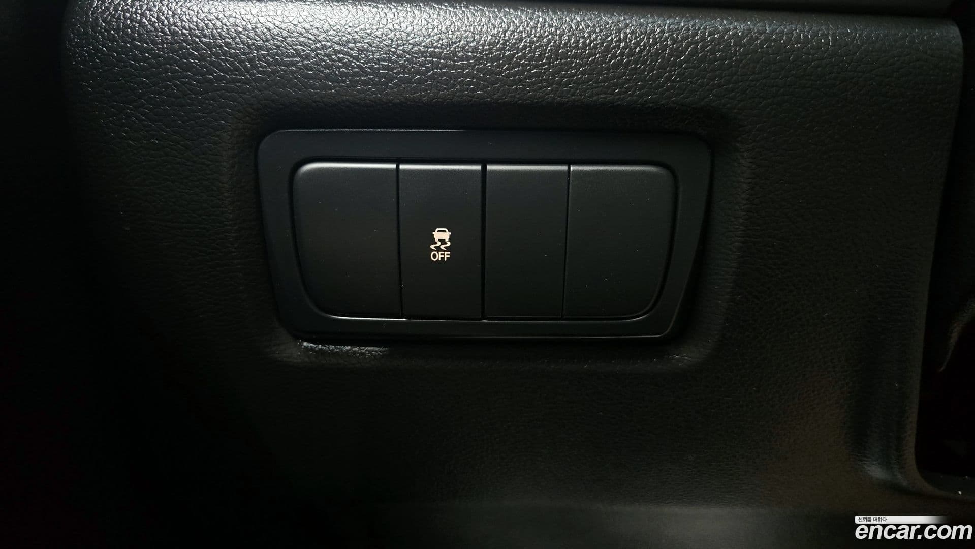 Main__Slider__Photo:KORANDO KG_Mobility_Ssangyong 2014.11-13