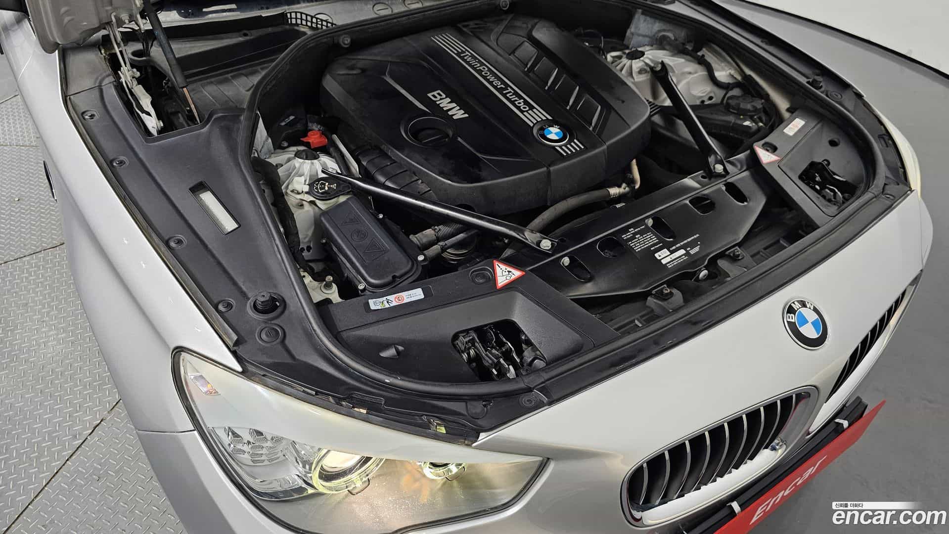 Gran Turismo BMW 2013.8-INNER-006
