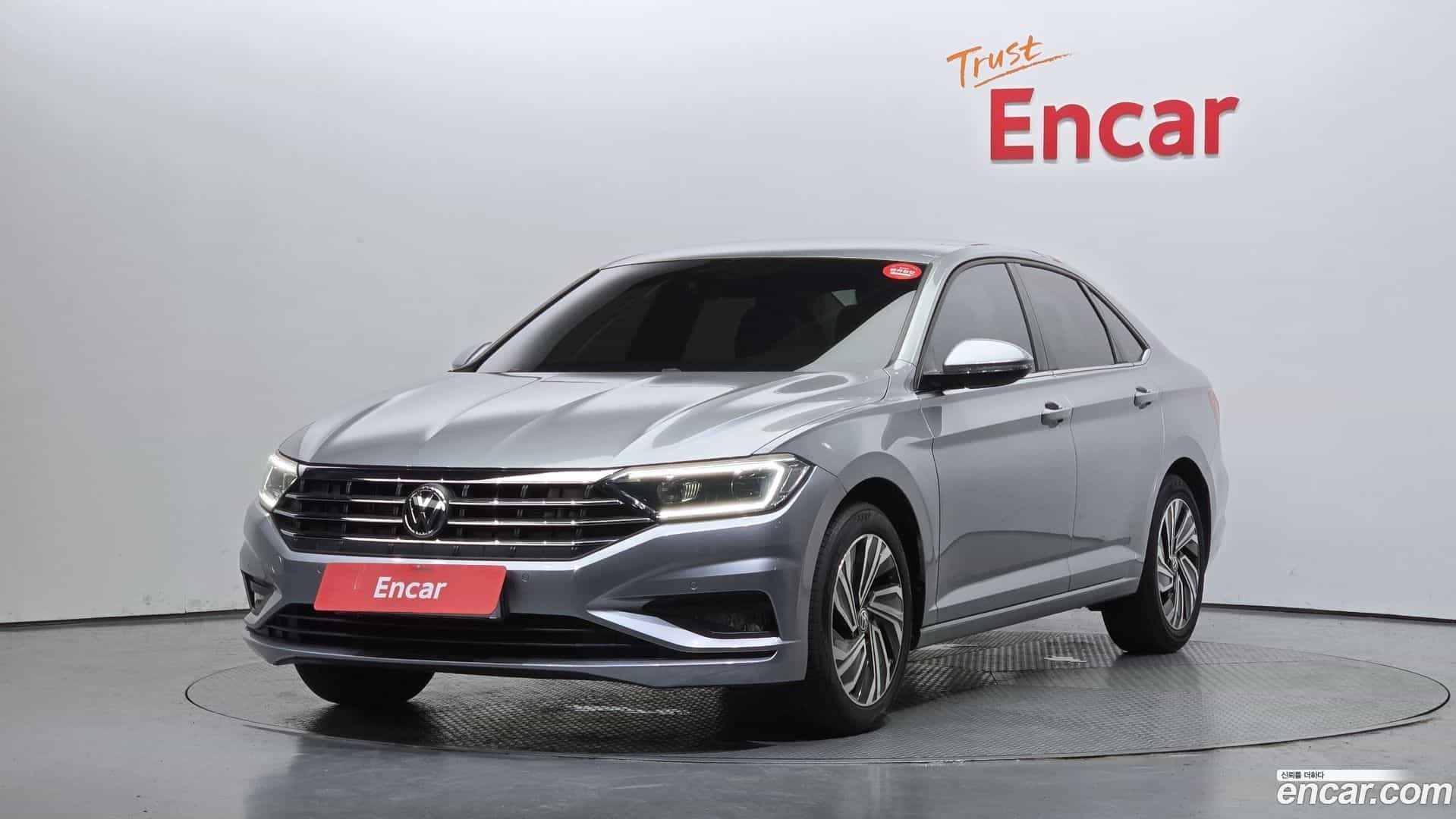 Jetta Volkswagen 2020.11-OUTER-001