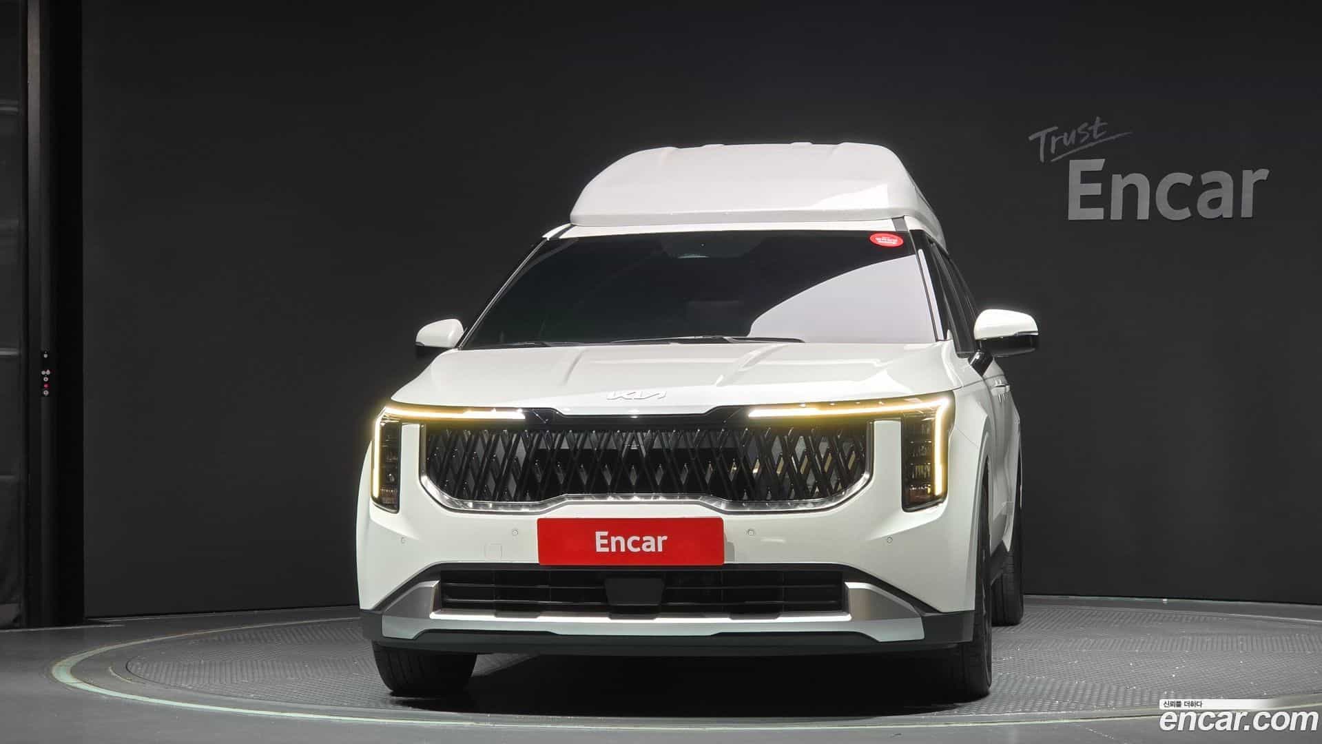 Canival Kia 2023.11-OUTER-003