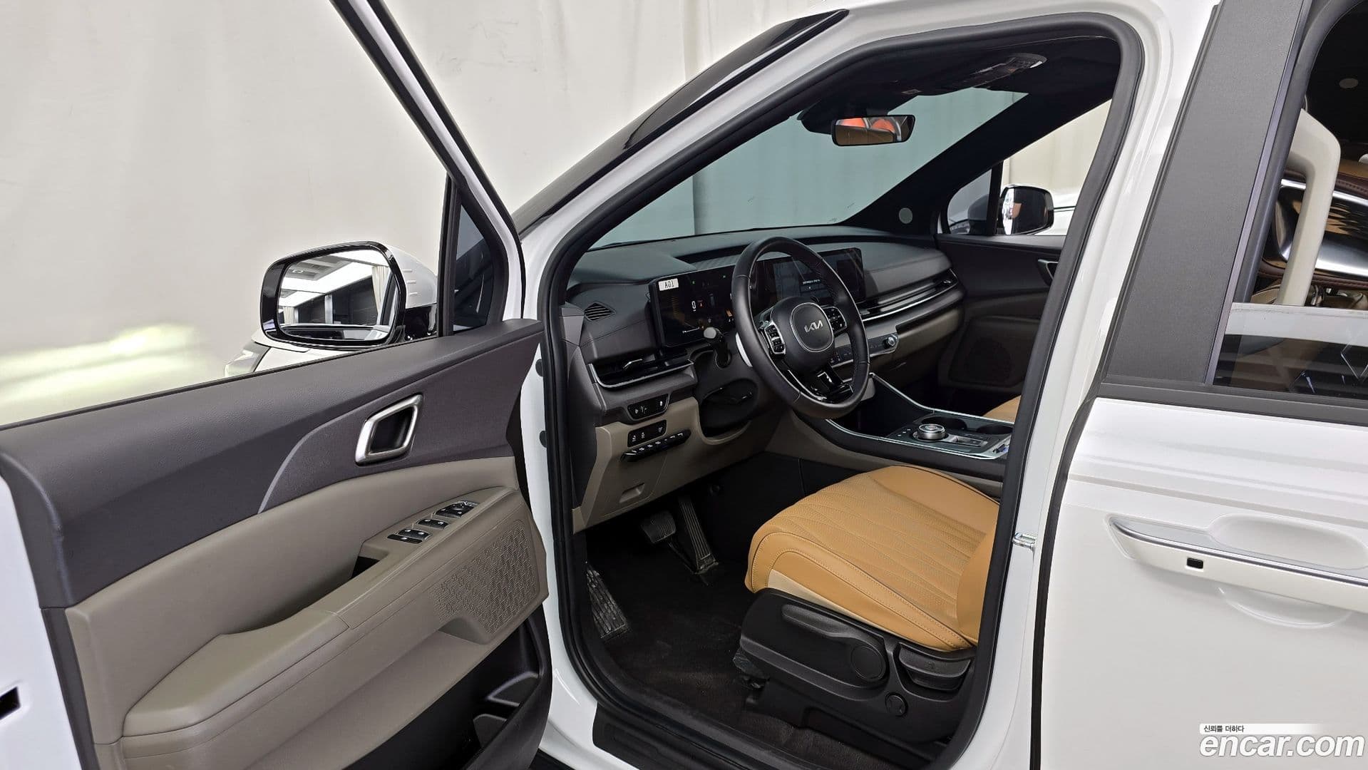 Main__Slider__Photo:Canival Kia 2023.11-9