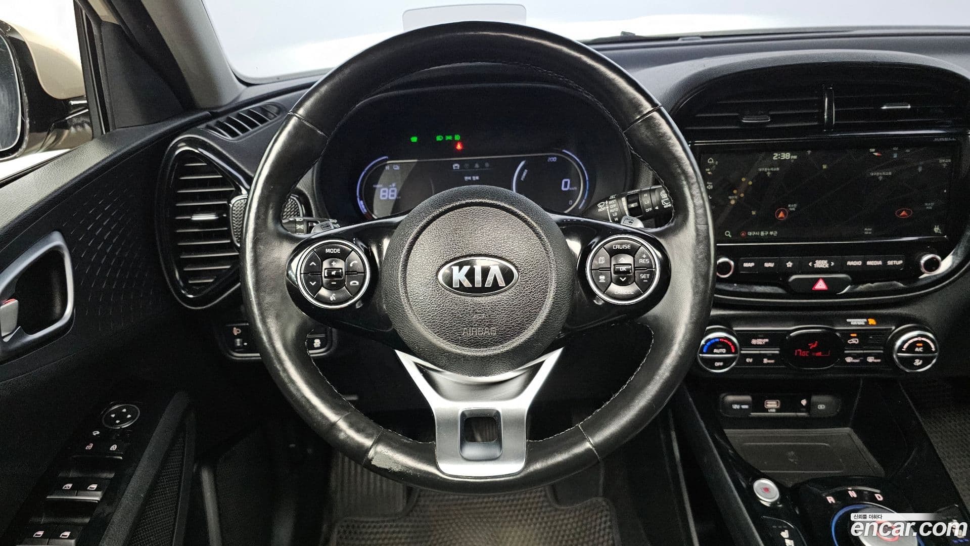 Main__Slider__Photo:Soul Kia 2019.3-12