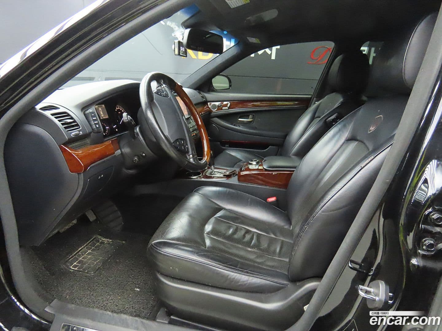 Main__Slider__Photo:Chairman KG_Mobility_Ssangyong 2010.7-4