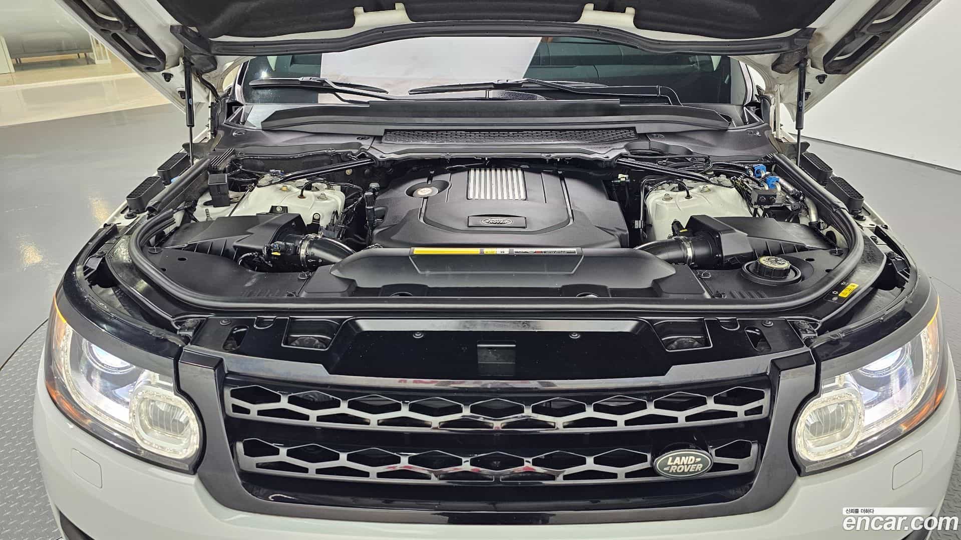 Range Rover Sport Land Rover 2015.1-INNER-006