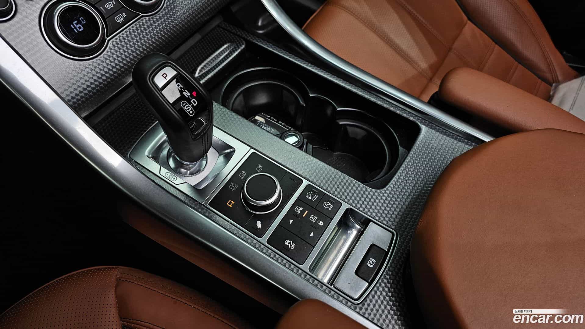 Range Rover Sport Land Rover 2015.1-INNER-009