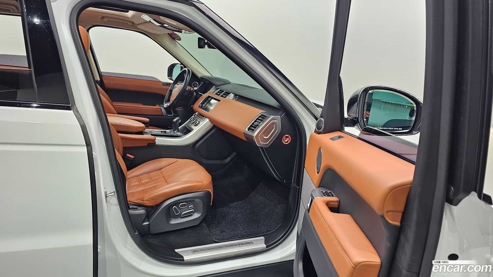 Range Rover Sport Land Rover 2015.1-INNER-010