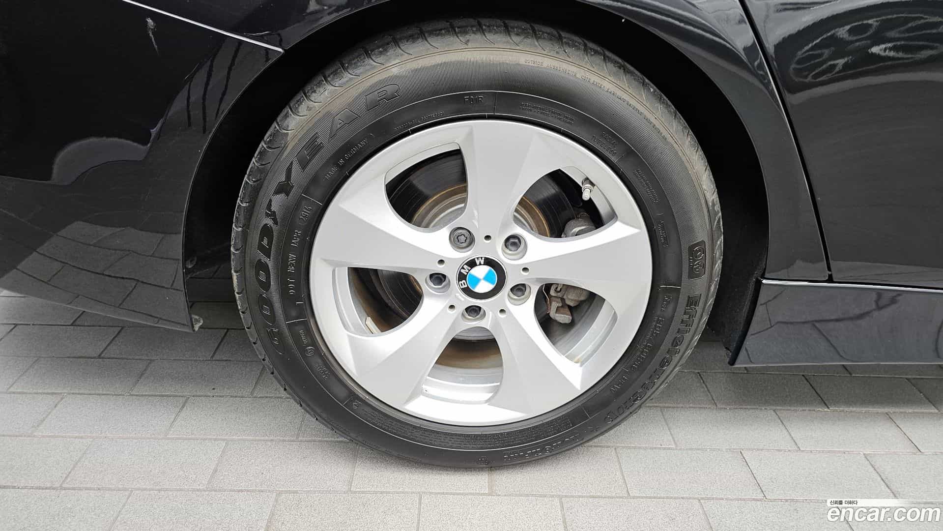 3-Series BMW 2015.4-OUTER-005