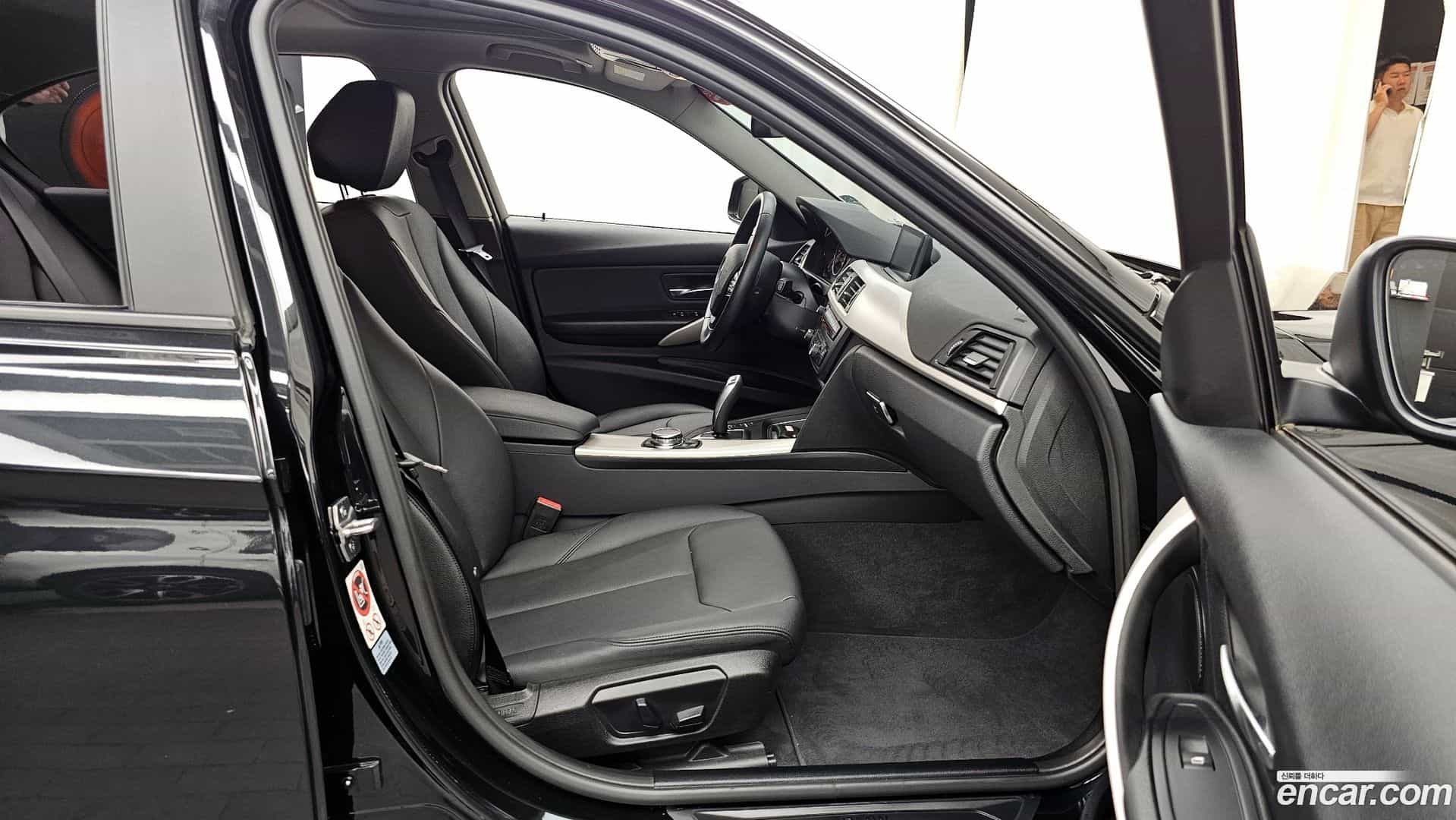 3-Series BMW 2015.4-OPTION-015