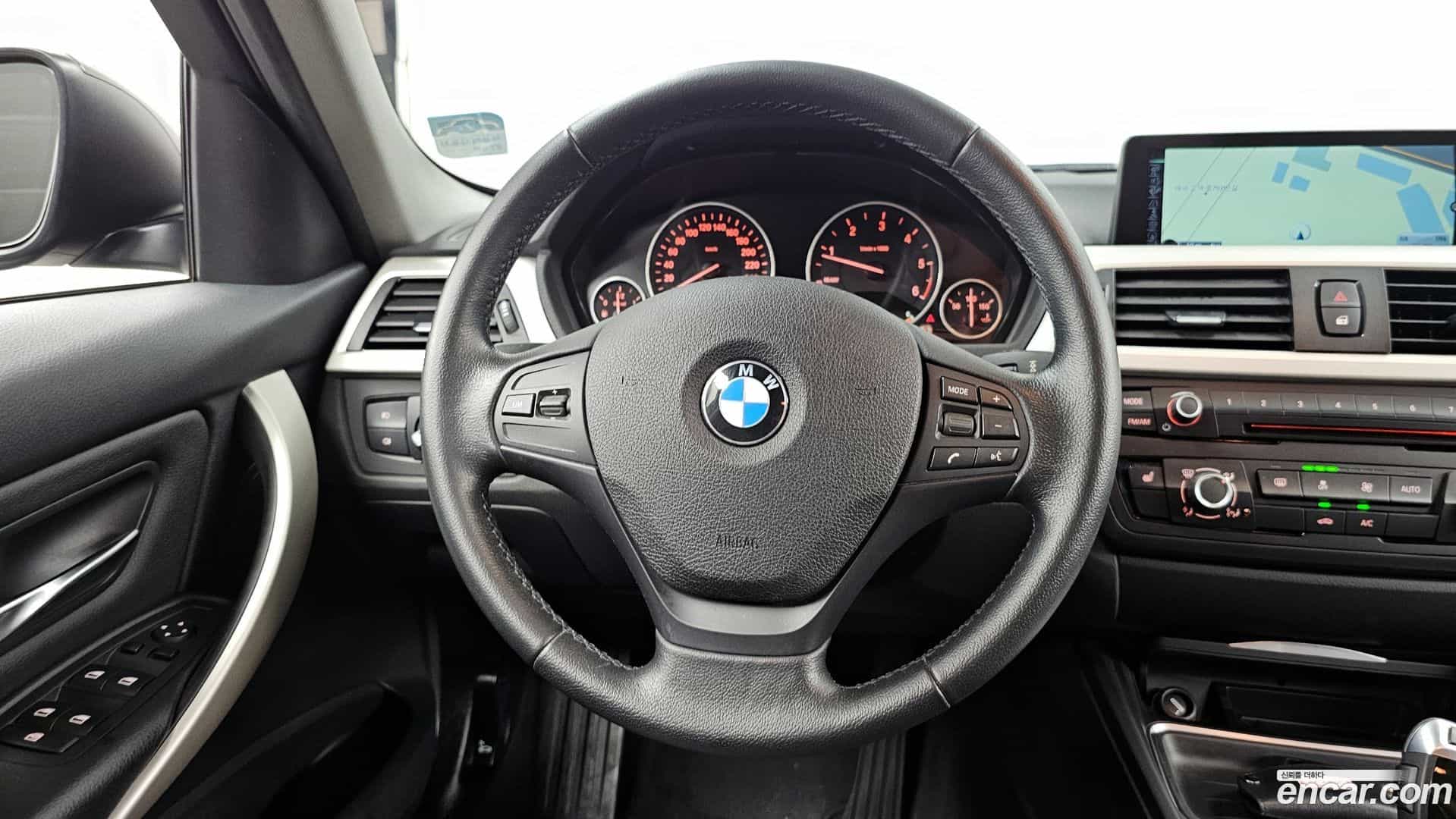 3-Series BMW 2015.4-OPTION-017
