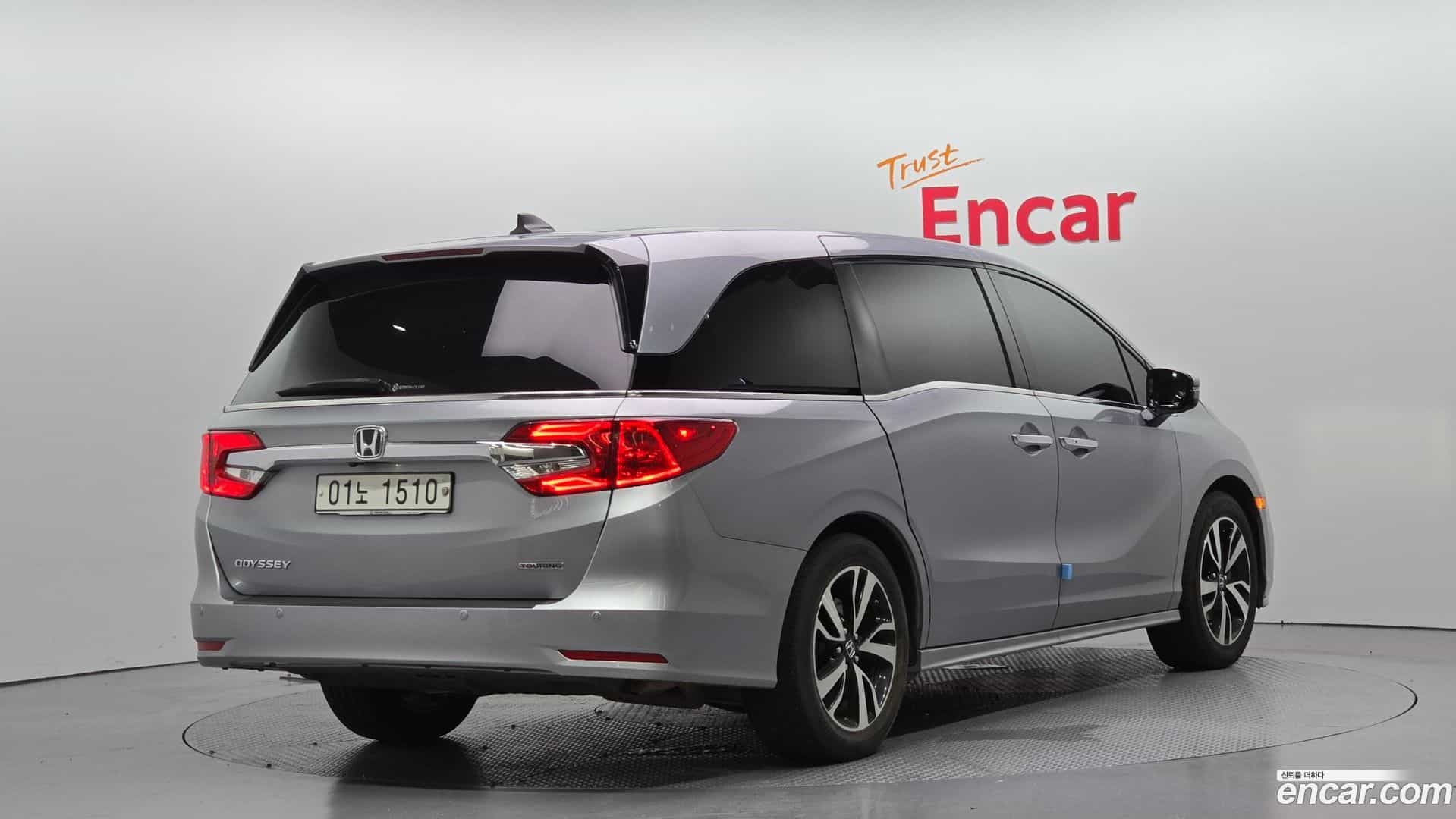 Odyssey Honda 2018.1-OUTER-002