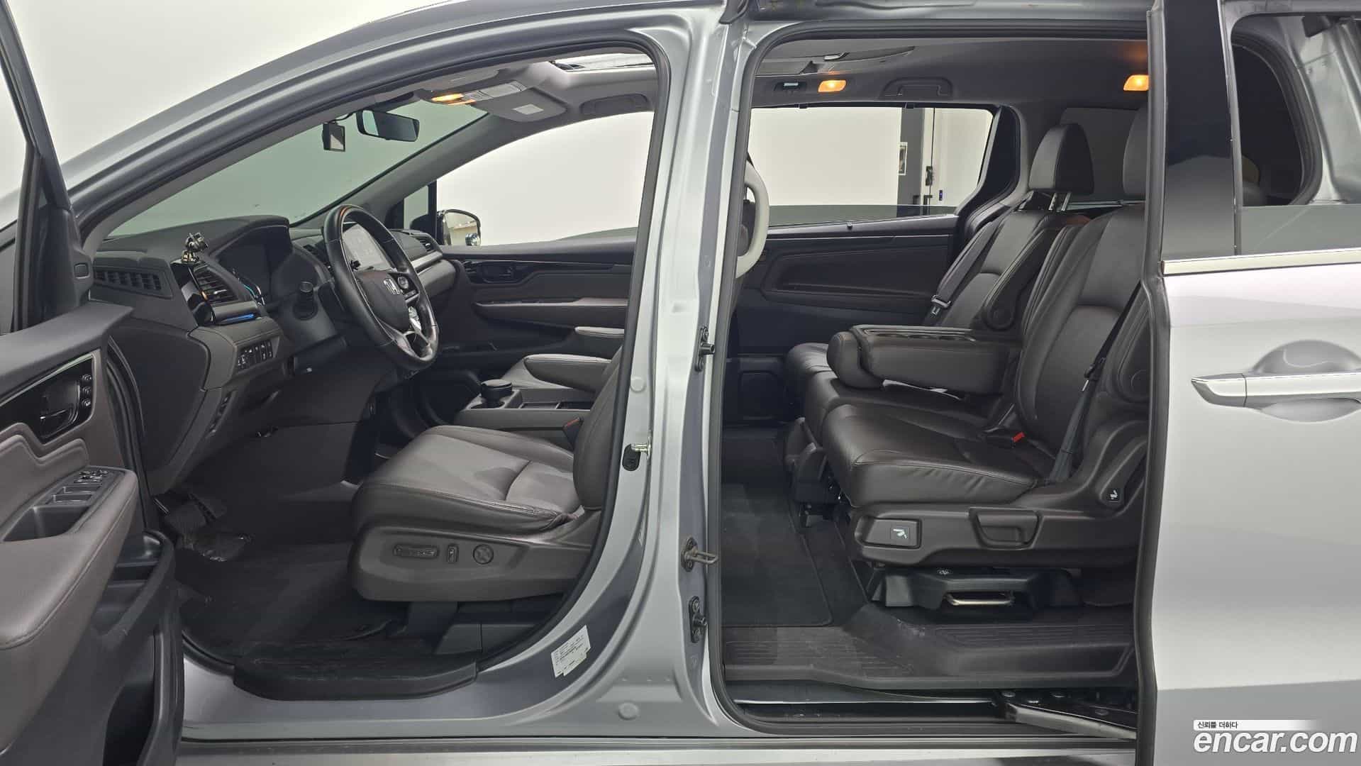 Odyssey Honda 2018.1-INNER-010