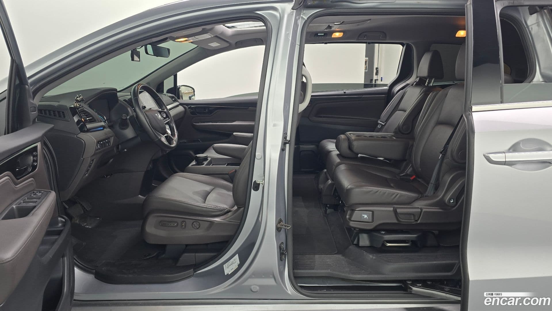 Main__Slider__Photo:Odyssey Honda 2018.1-9