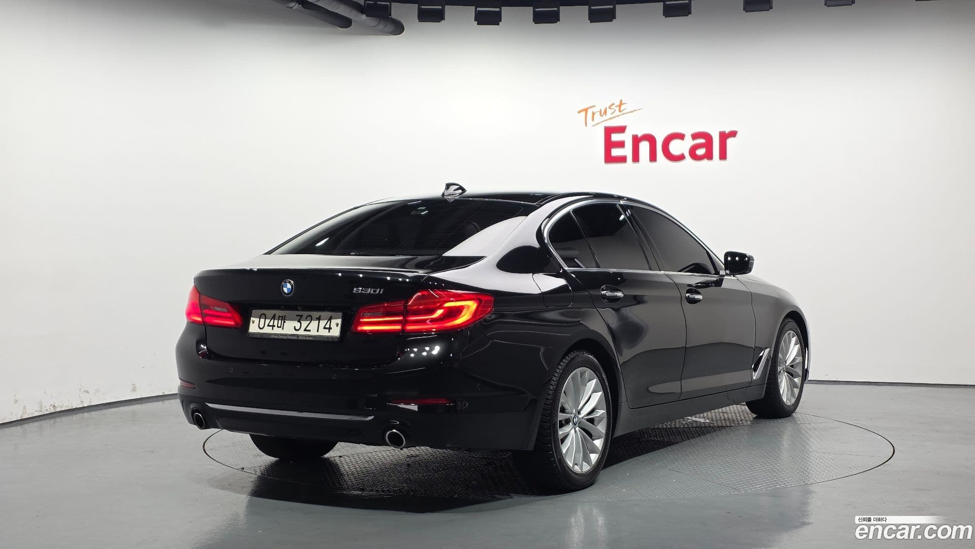 Main__Slider__Photo:5-Series BMW 2018.5-1