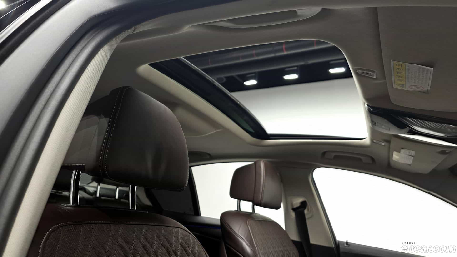 5-Series BMW 2018.5-OPTION-021