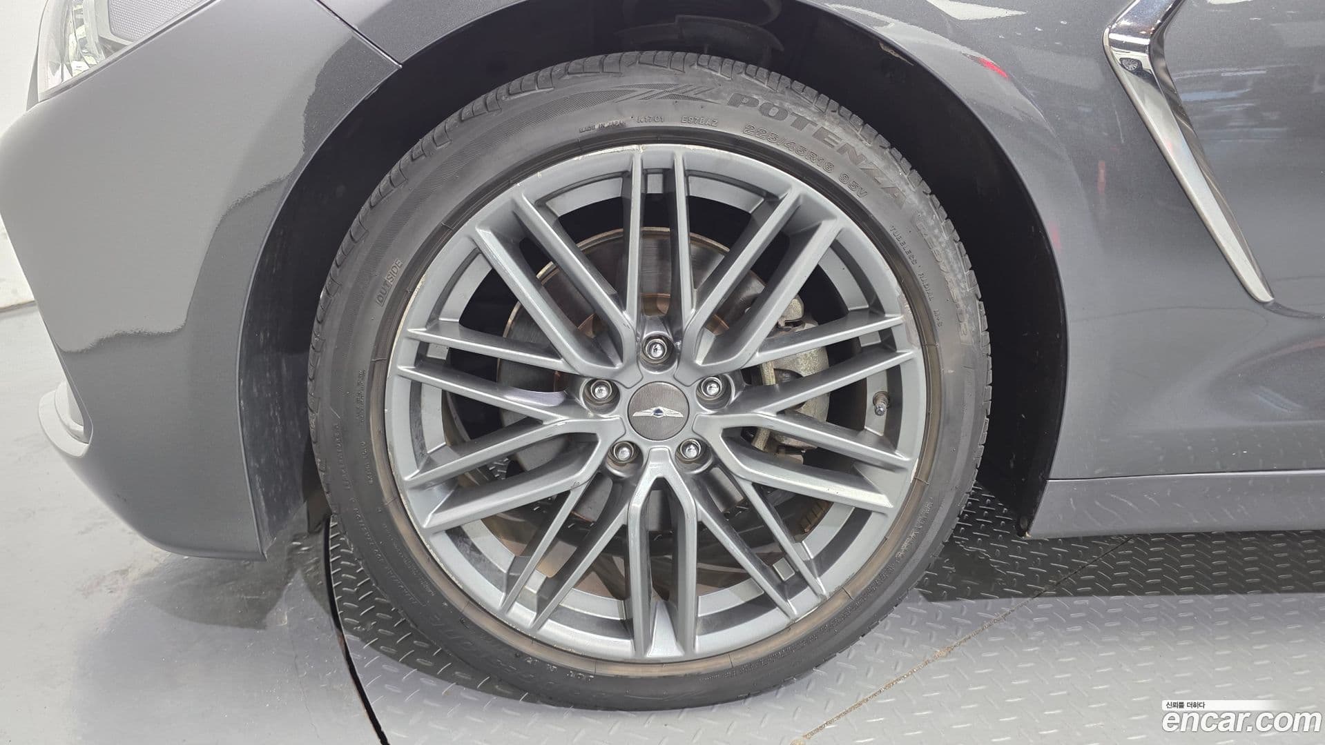 Main__Slider__Photo:G70 Genesis 2018.10-4