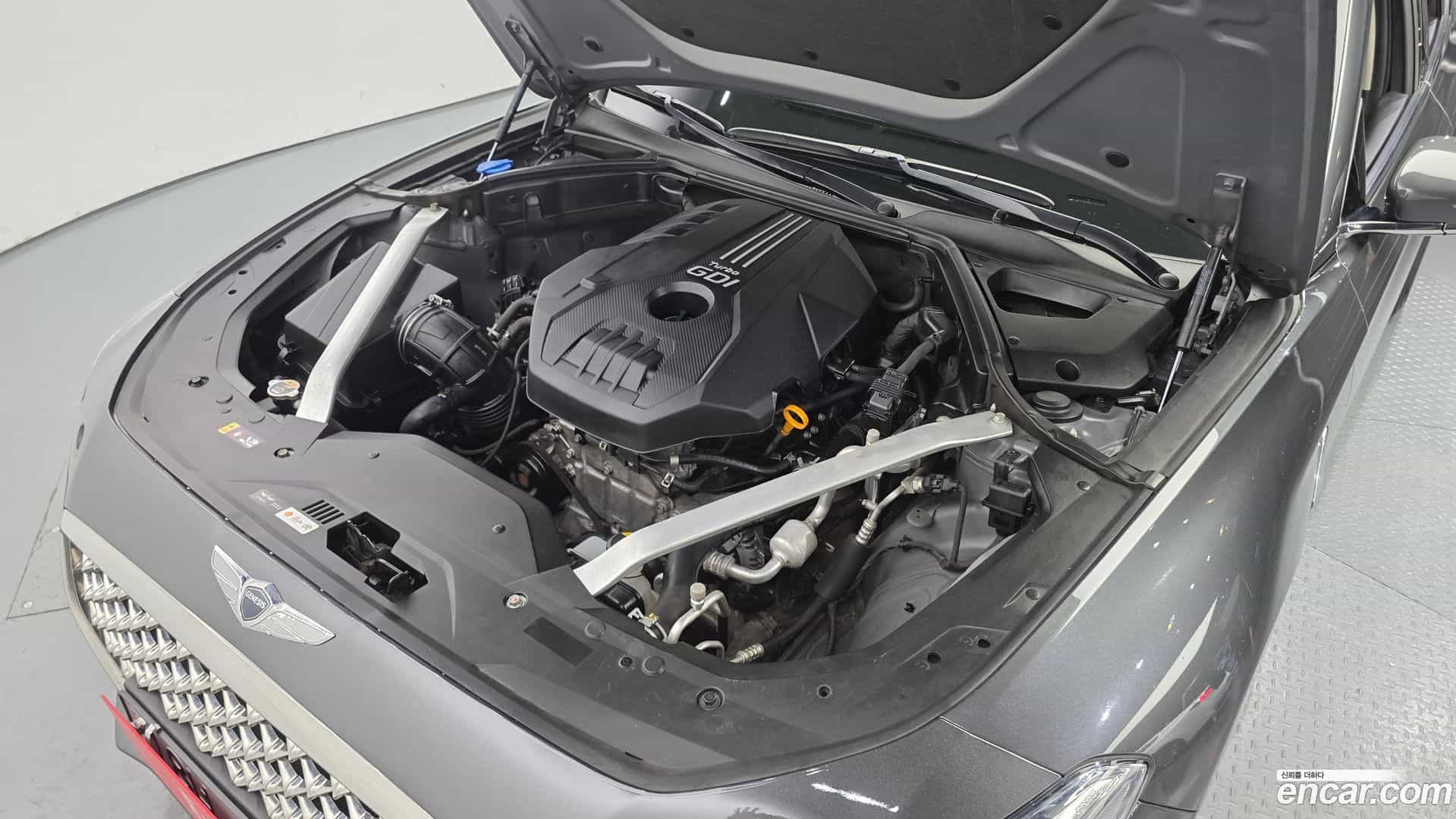 G70 Genesis 2018.10-INNER-006