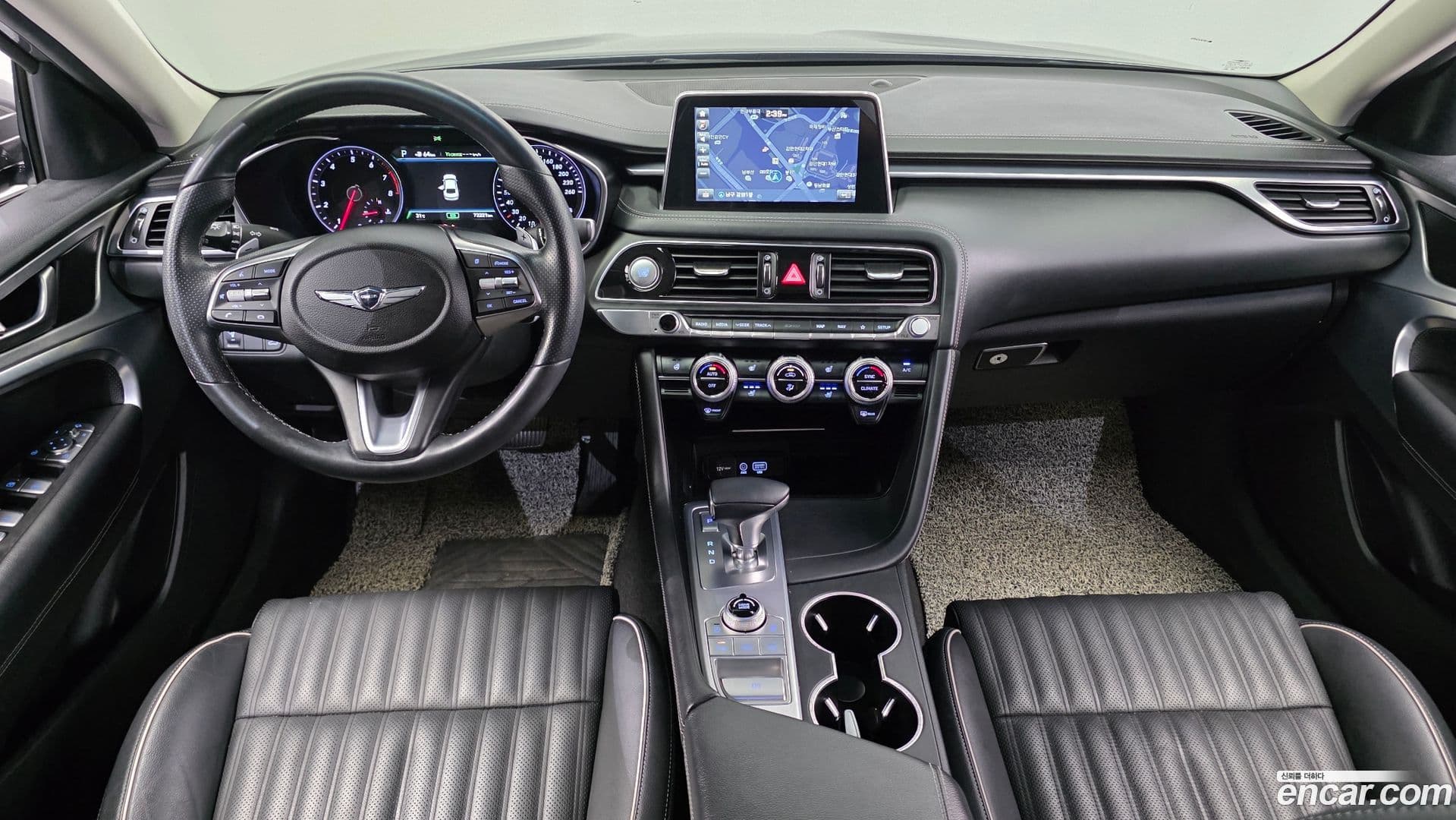 Main__Slider__Photo:G70 Genesis 2018.10-6