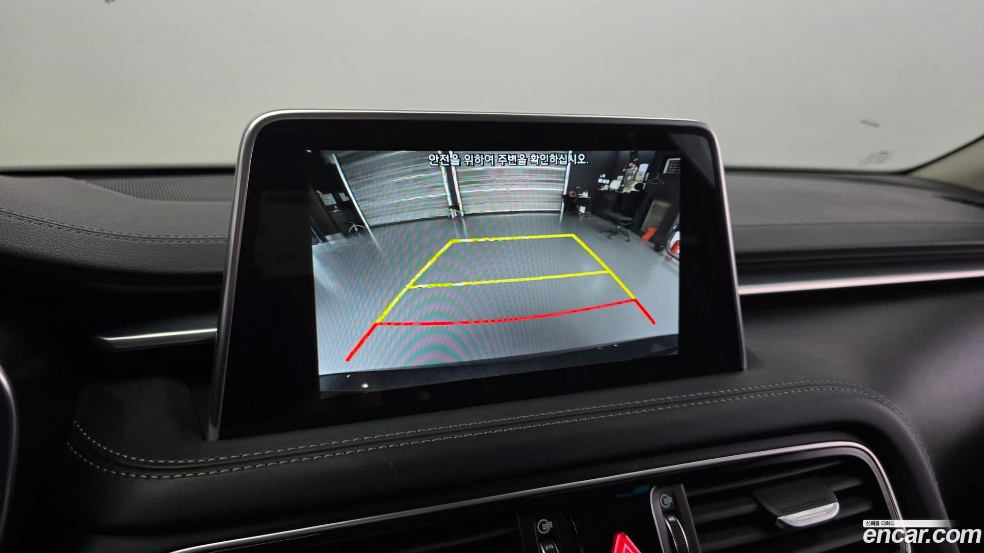 Main__Slider__Photo:G70 Genesis 2018.10-14